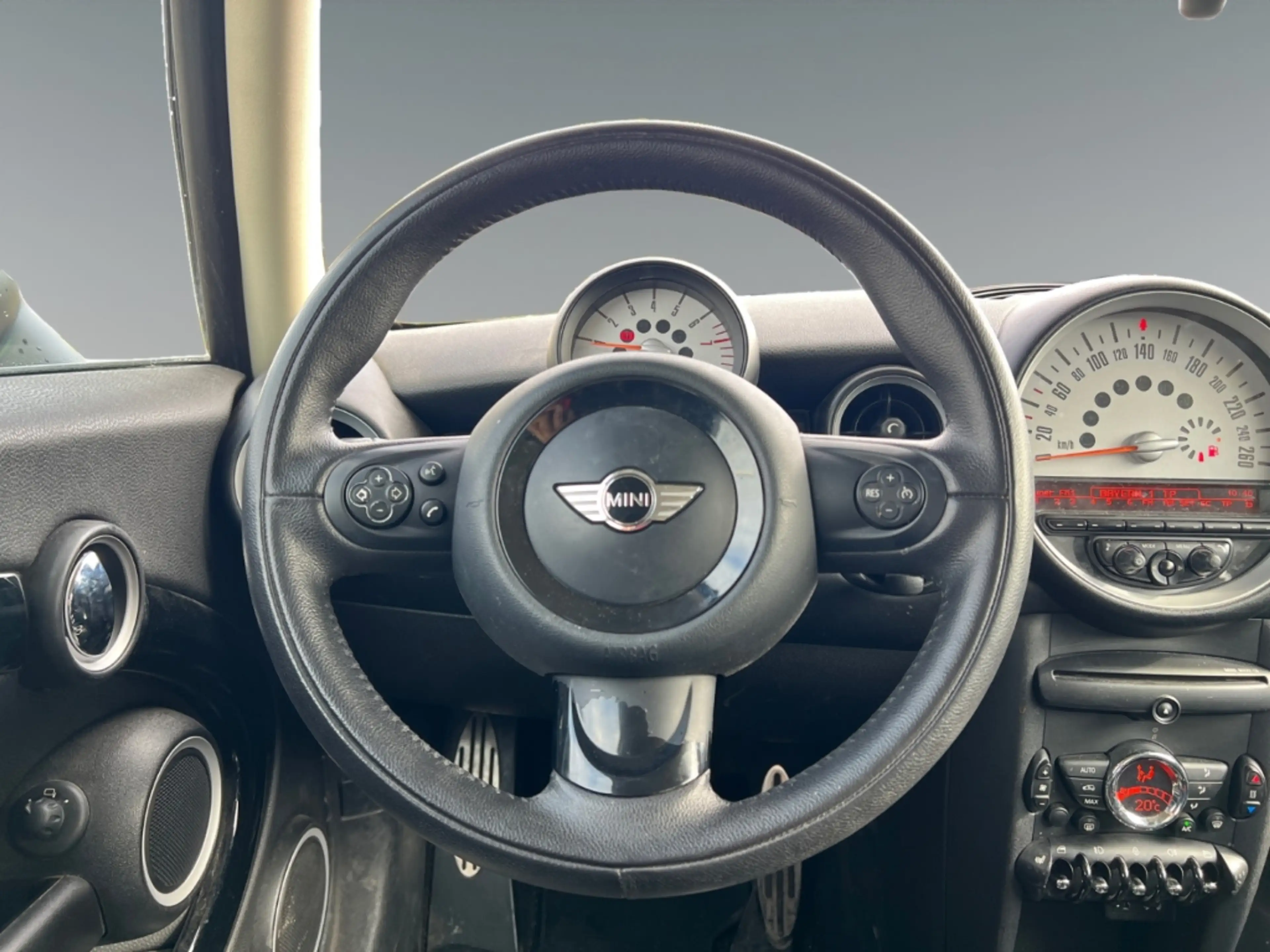 MINI Cooper S Bi-Xenon Klimaautom SHZ Temp Alu Sportsitze el.SP — photo 3