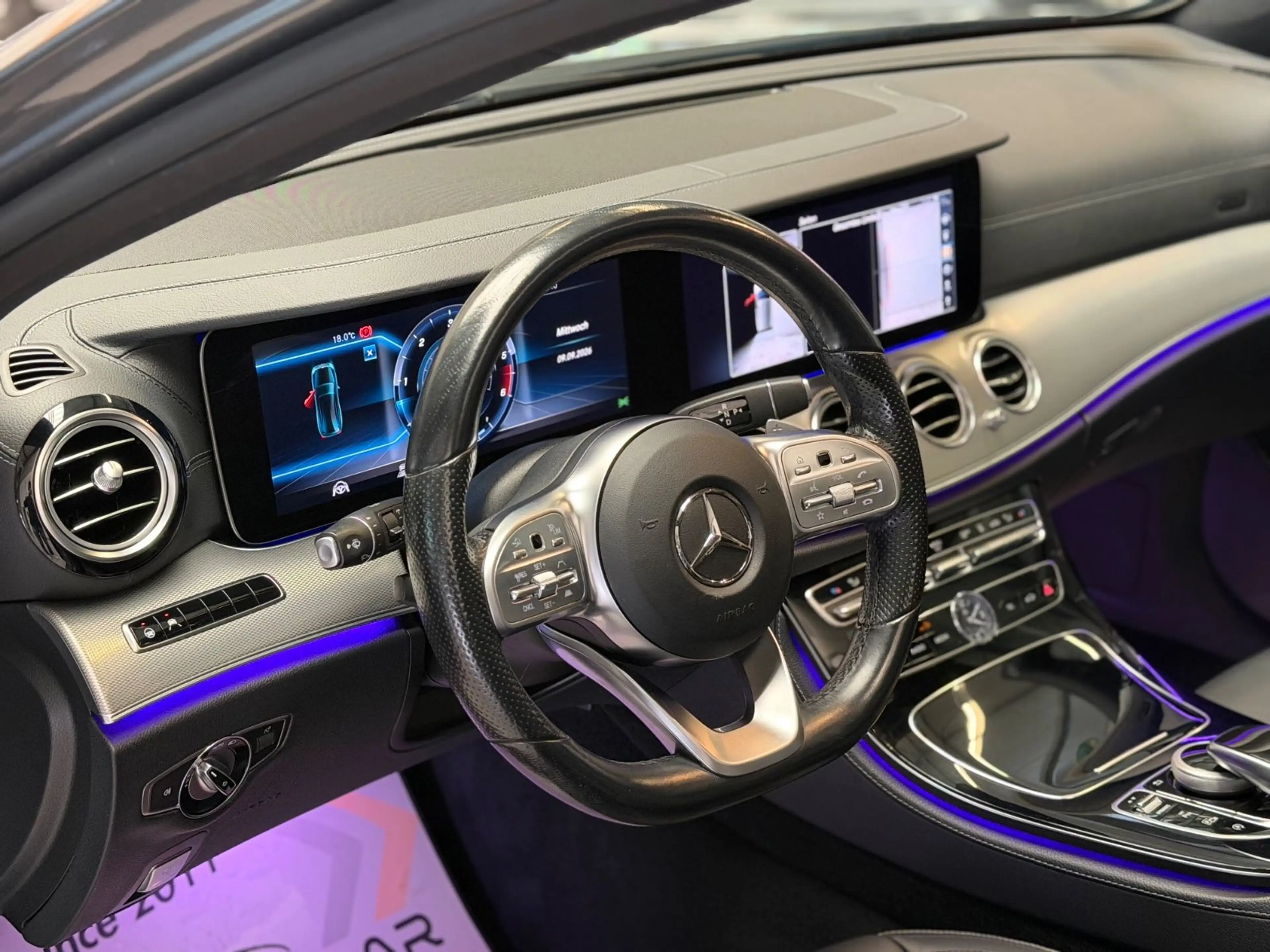 Mercedes-Benz E 400 d 4M AMG LINE DISTR/PANO/WIDE/BURM/AHK/20 — photo 11