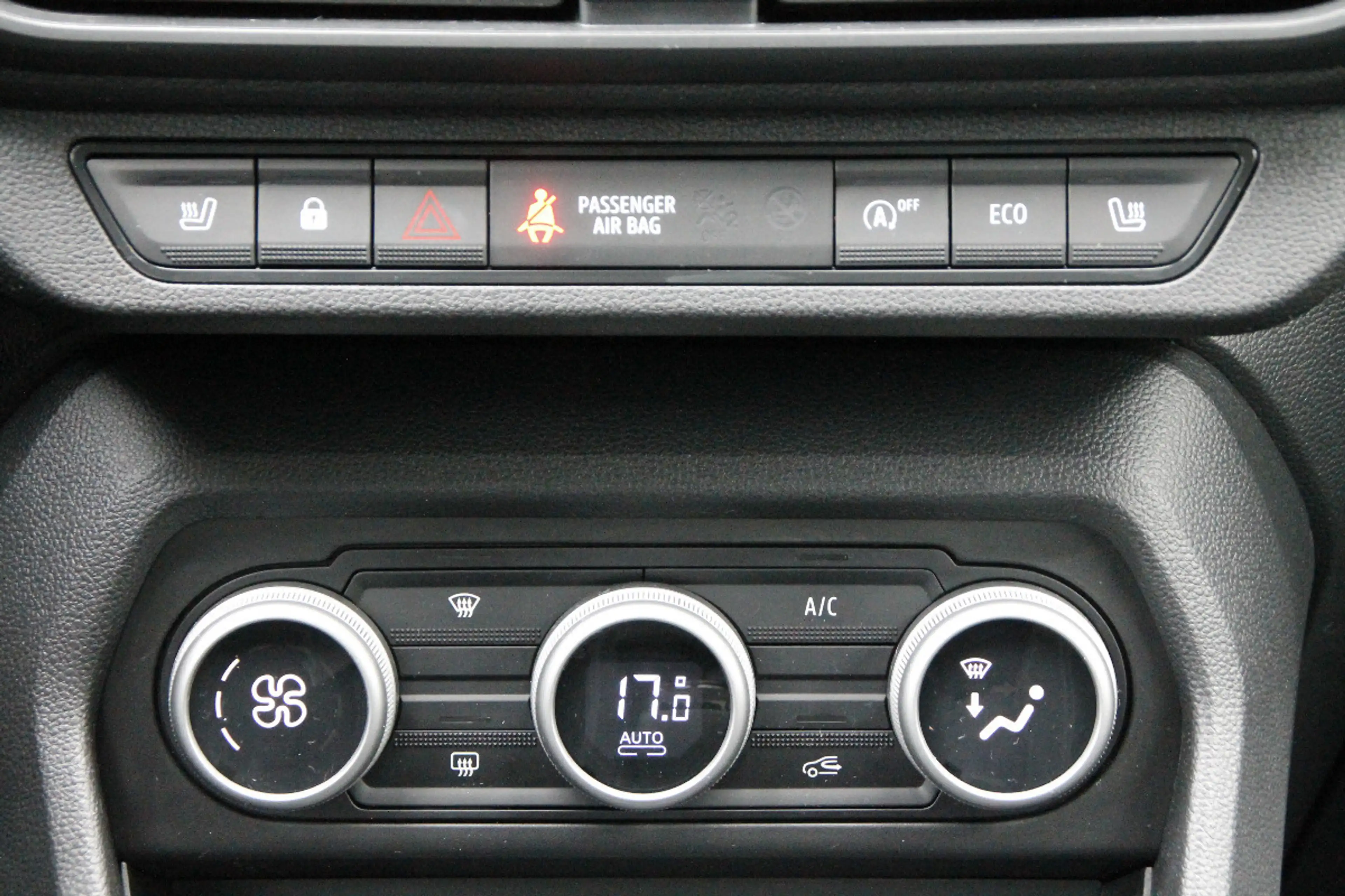 Dacia Jogger Expression TCe 100 ECO-G — photo 11
