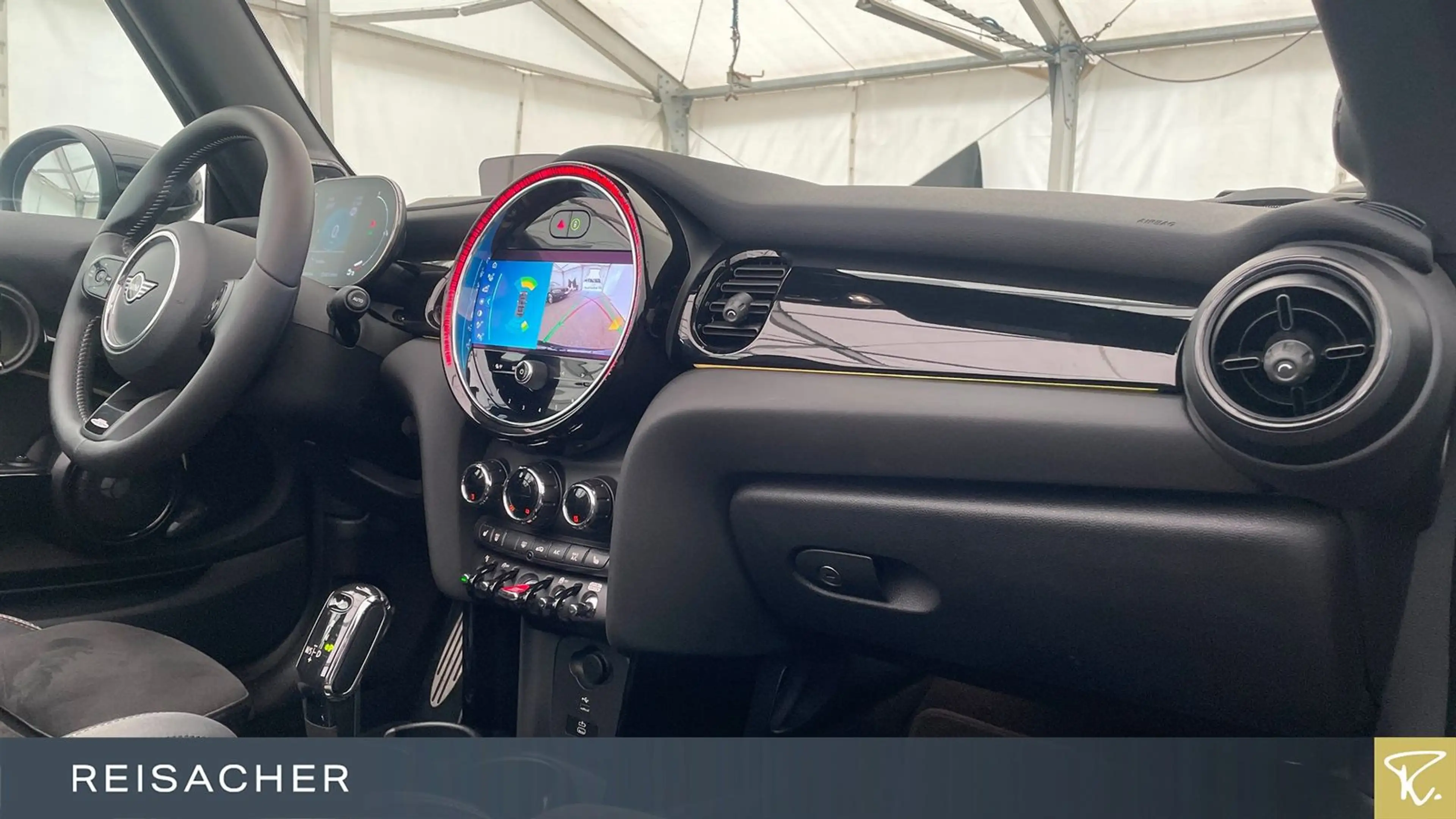 MINI Cooper S Cabrio JCW-Trim SAG Navi RFK HUD 17"LM — photo 14