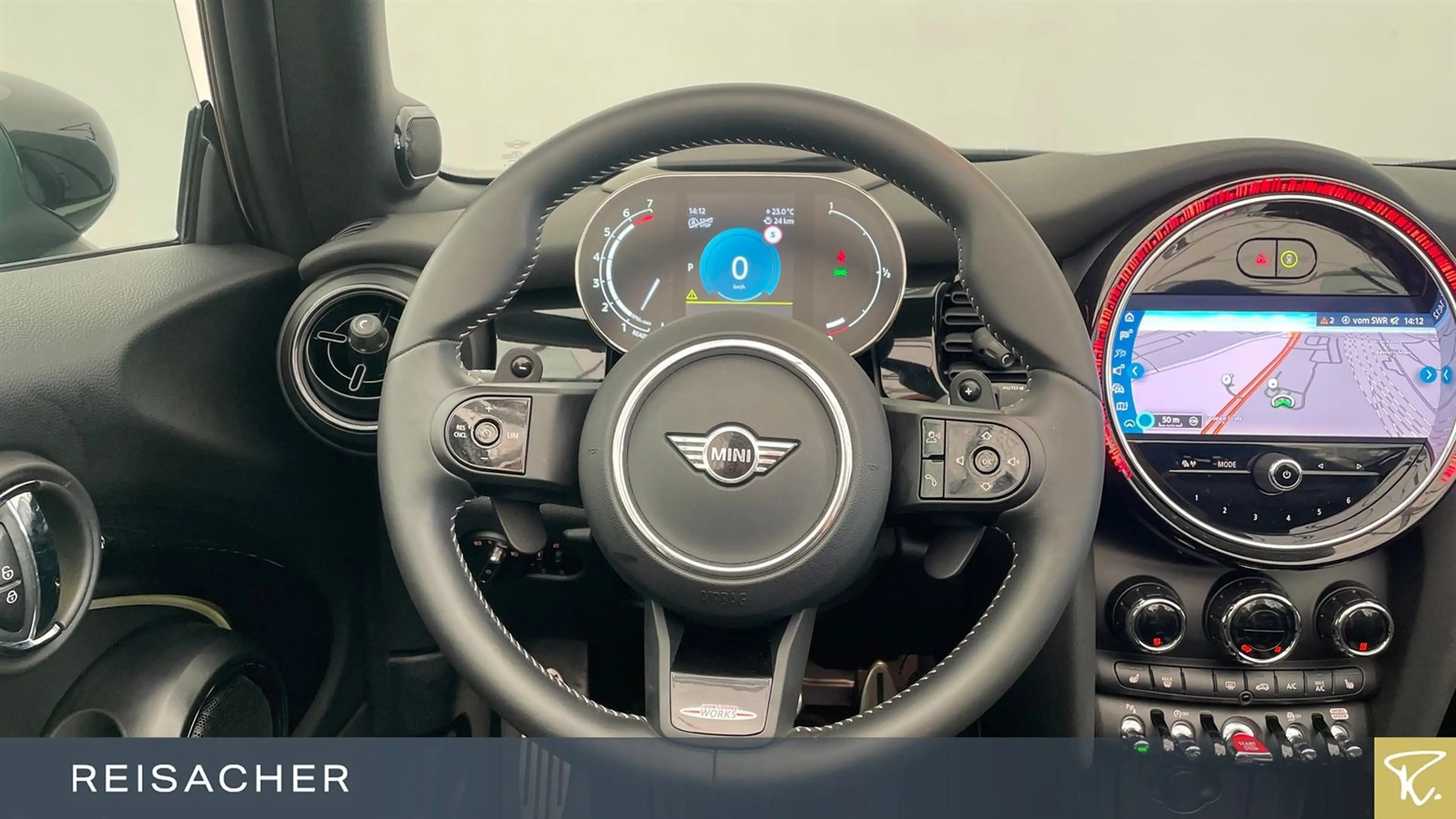 MINI Cooper S Cabrio JCW-Trim SAG Navi RFK HUD 17"LM — photo 5