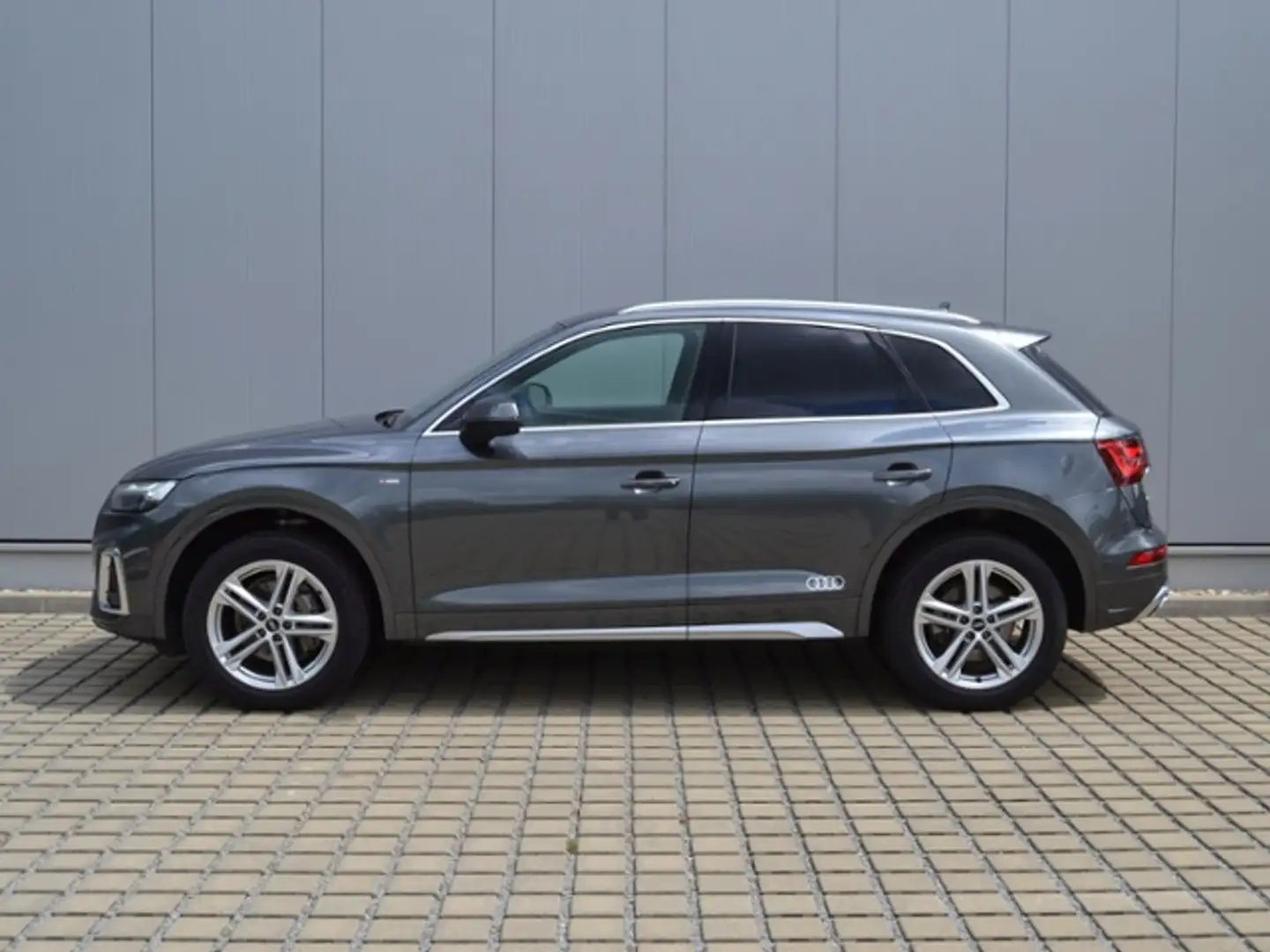 Audi Q5 40 TDI 204 PS quattro S-tronic S line MATRIX-LED/ Grau - 2
