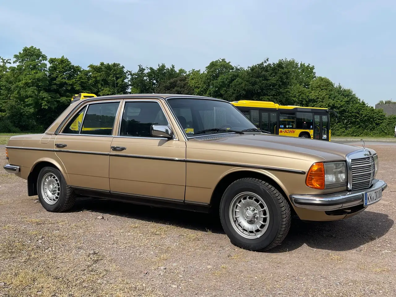 Mercedes-Benz 230 Limousine, foto 3