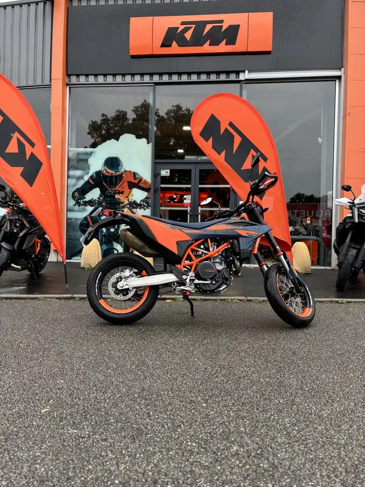 KTM 690 SMC R