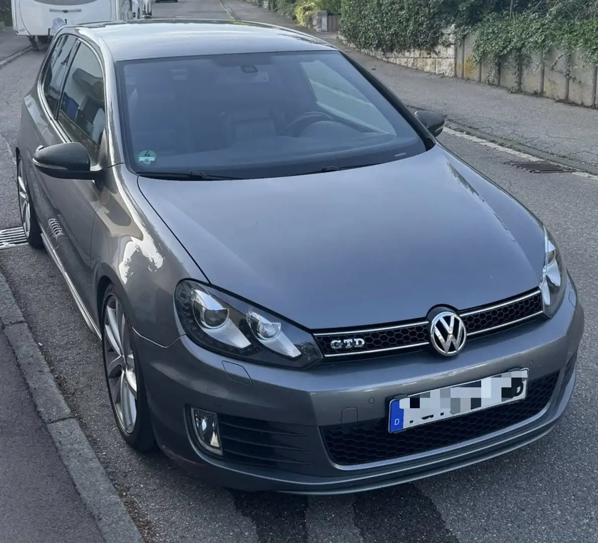 Volkswagen Golf 2.0 TDI DPF GTD - 1