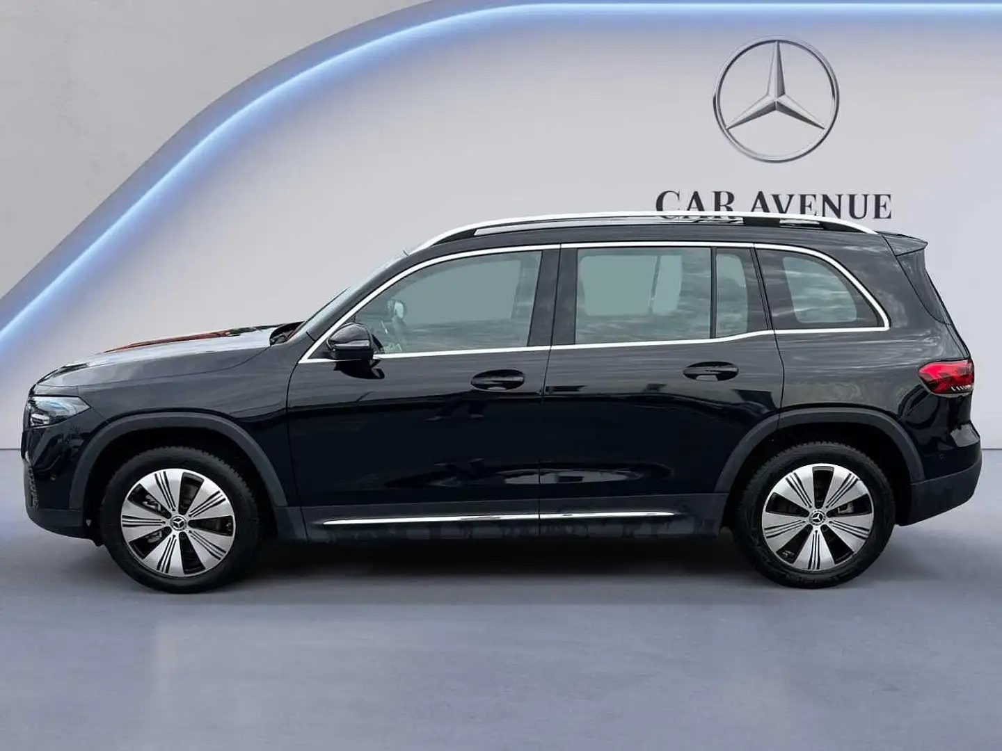 Mercedes-Benz EQB 250 Noir - 2