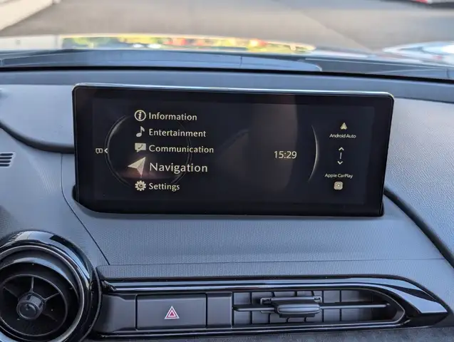 Mazda MX-5 view 15