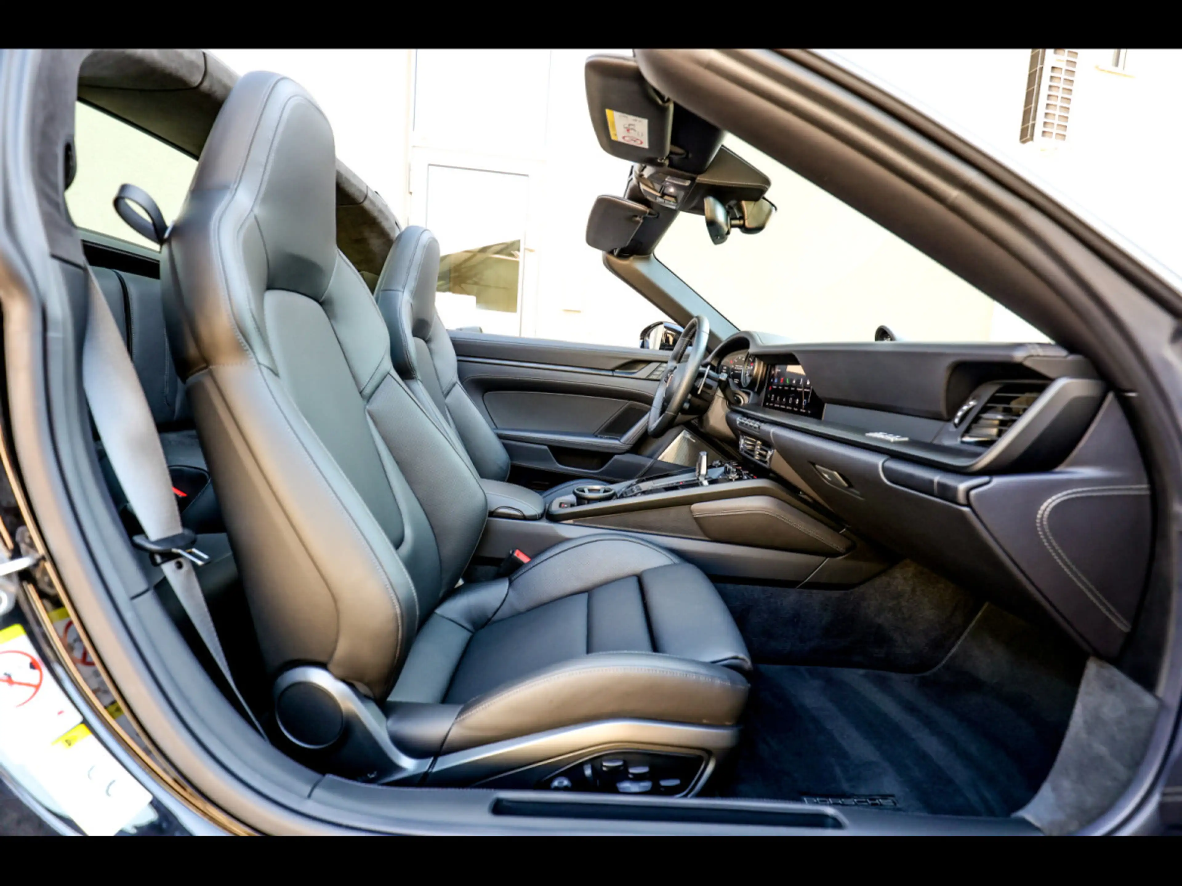 Porsche 911 992.1 TARGA 4 GTS 50 YEARS PORSCHE DESIGN°PPF — photo 14