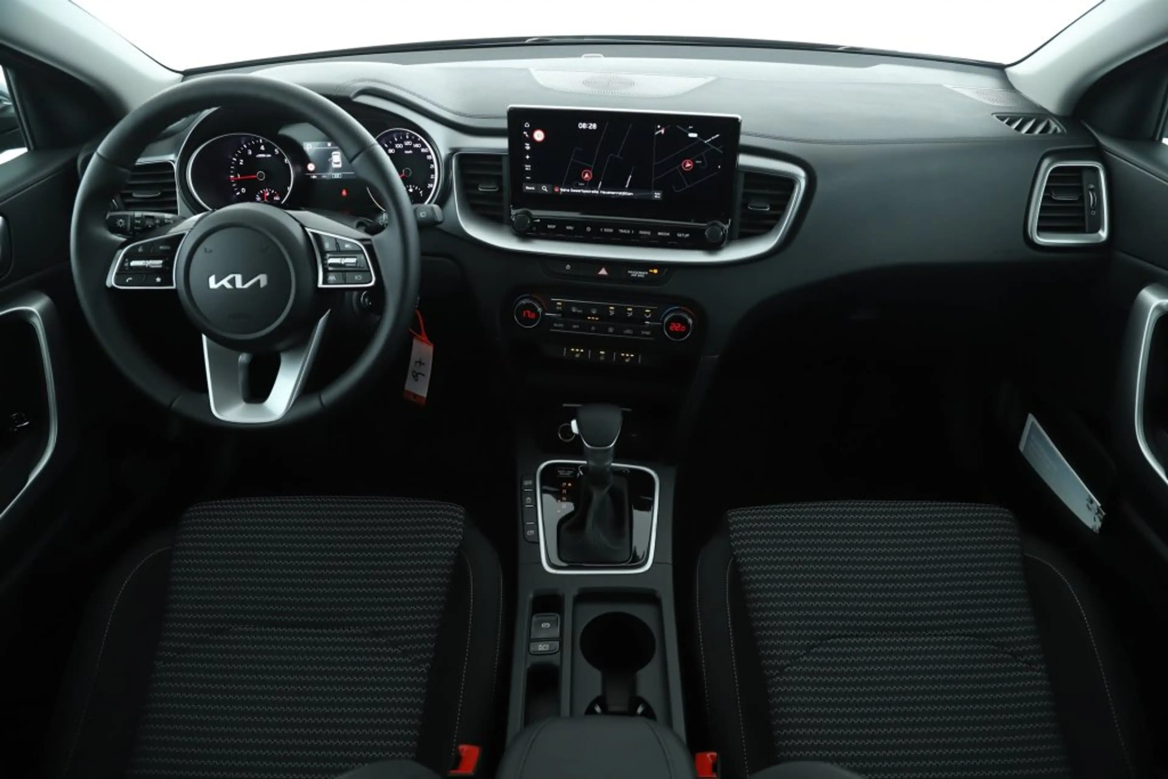 Kia XCeed 1.0 TGDI 48V AUTOMATIK SILBER — photo 12