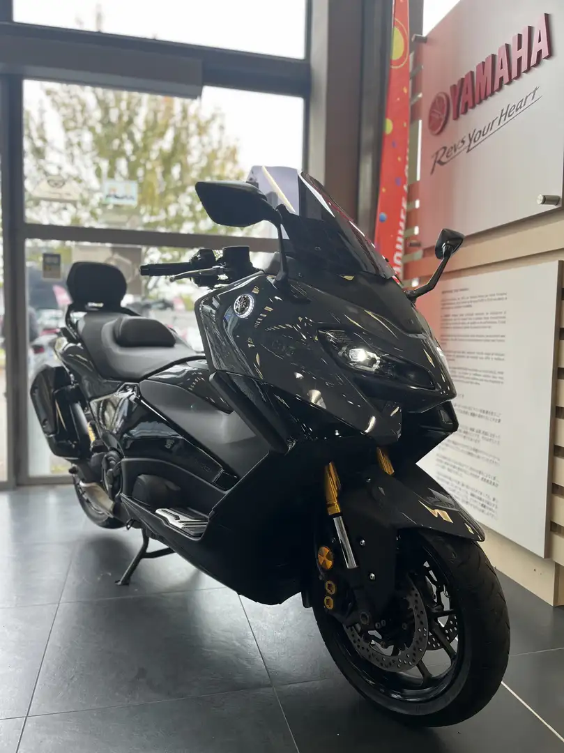 Yamaha TMAX 560 - 1