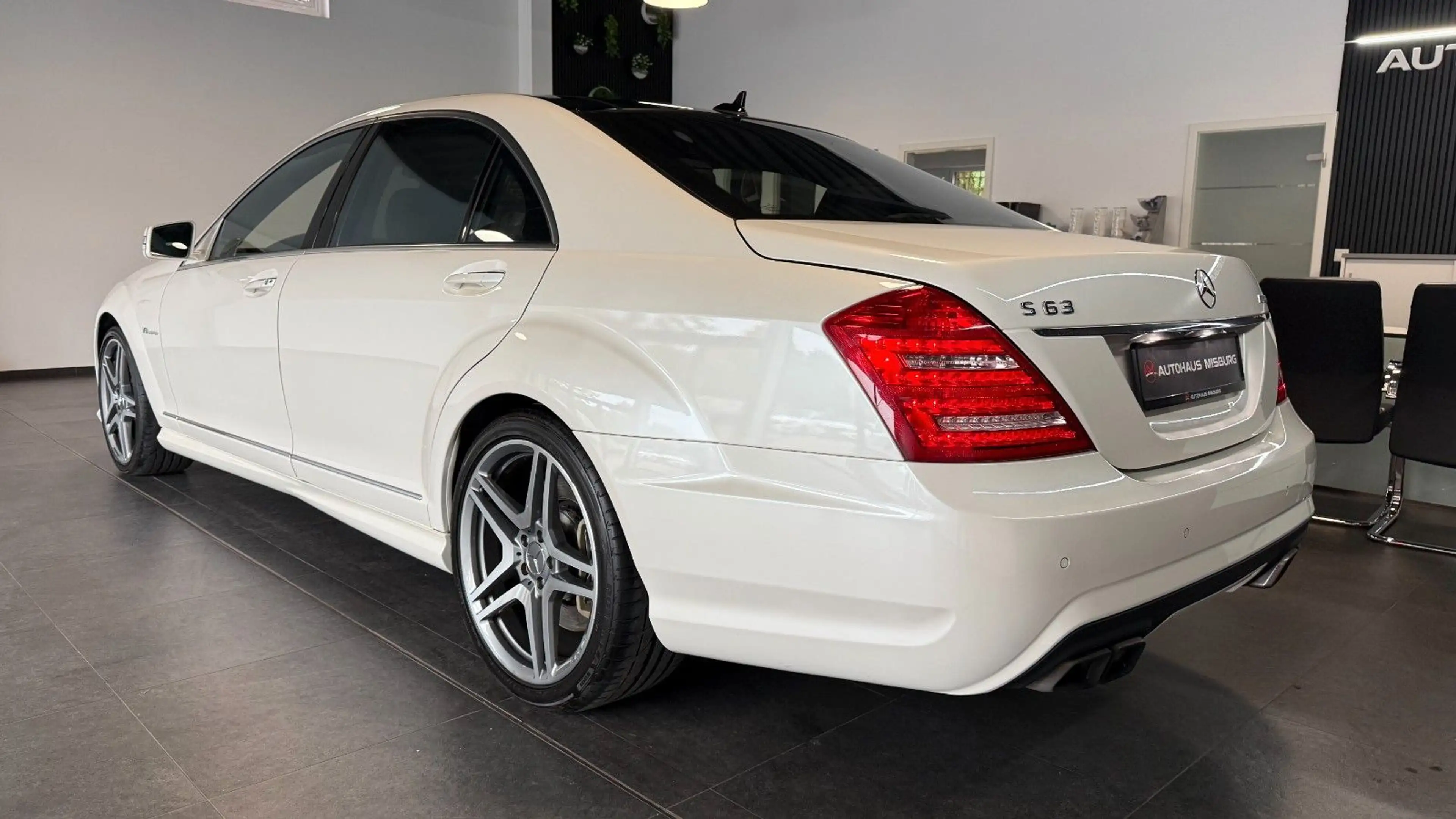 Mercedes-Benz S 63 AMG S L/Pano+Bang-Olufsen+Memory — photo 7