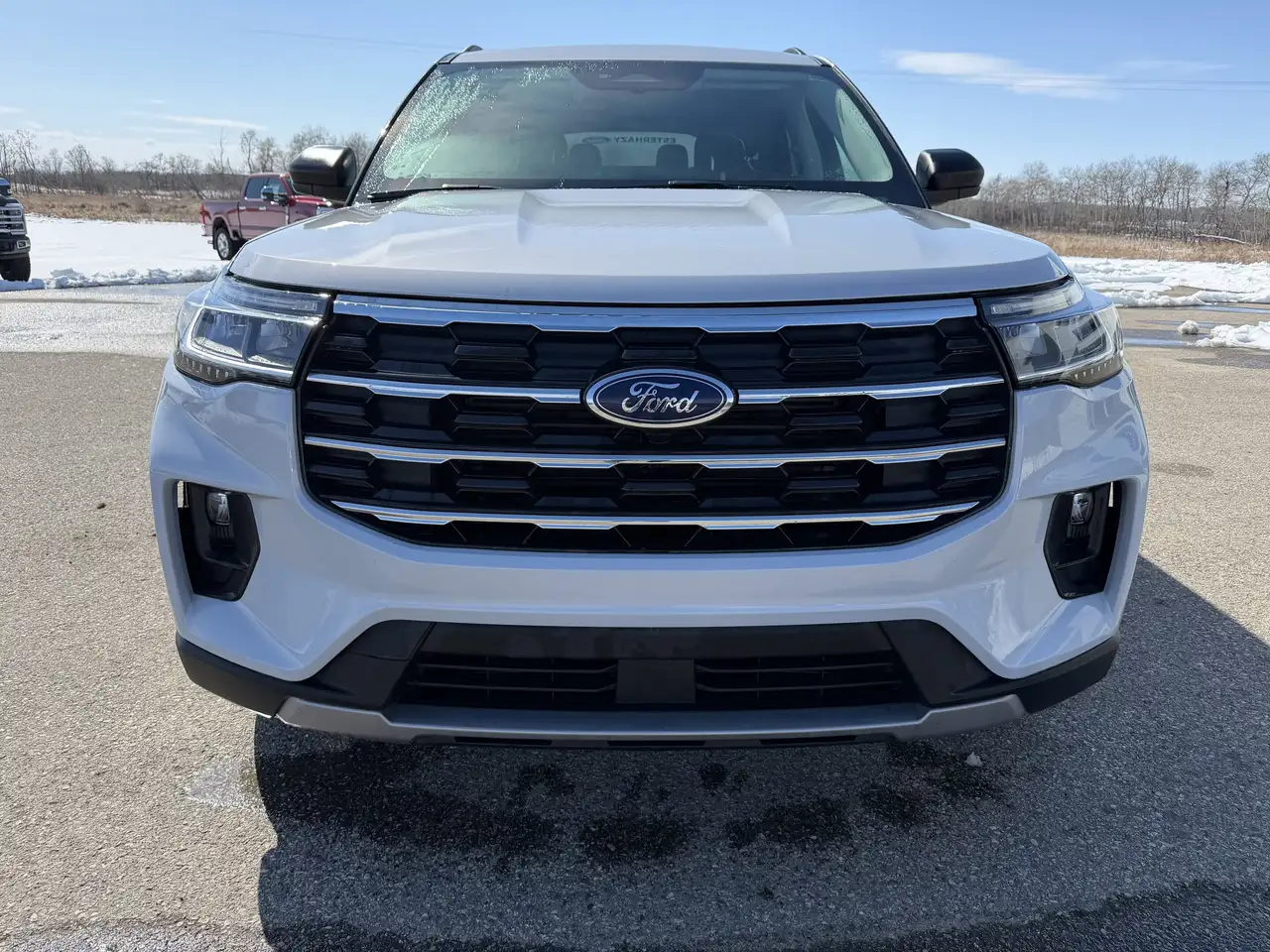 Ford Explorer снимка Ford Explorer