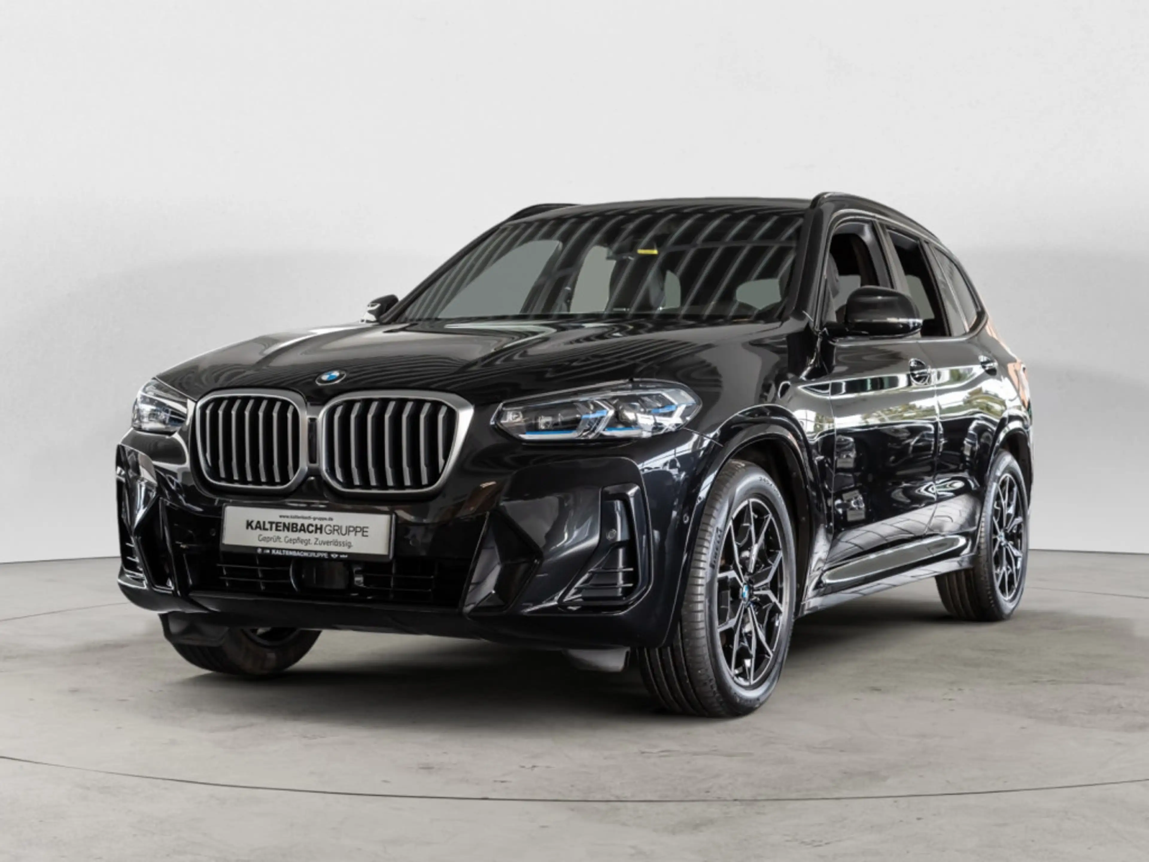 BMW X3 xDrive 30d M-Sport AHK HUD LASER LED ACC — photo 2