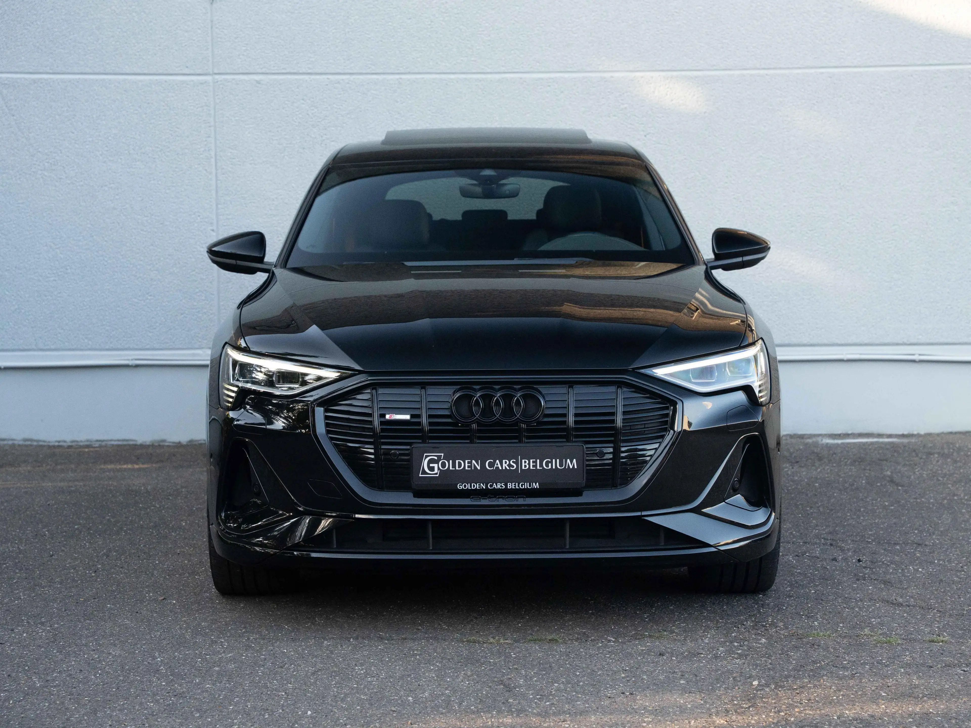 Audi e-tron 50 Quattro S-LINE/BLACKEDITION/PANO/MATRIX/B&O/ACC — photo 3