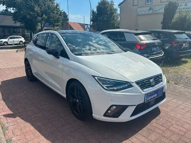 SEAT Ibiza FR+LED-SCHEINW.+PANODACH+360°KAMERA+SITZH.