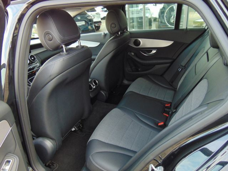 Mercedes-Benz C 180 Mercedes-Benz C180 T 9G-Tronic Avantgarde — photo 9