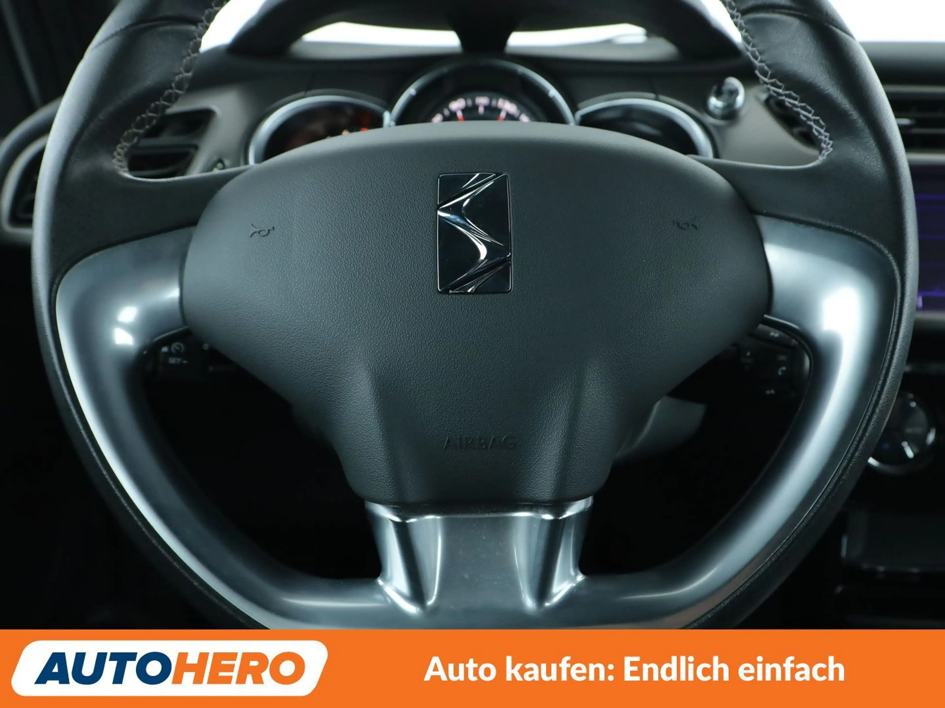DS Automobiles DS 3 1.2 PureTech SoChic *LED*PDC*TEMPO*SHZ*ALU*KLIMA* — photo 13