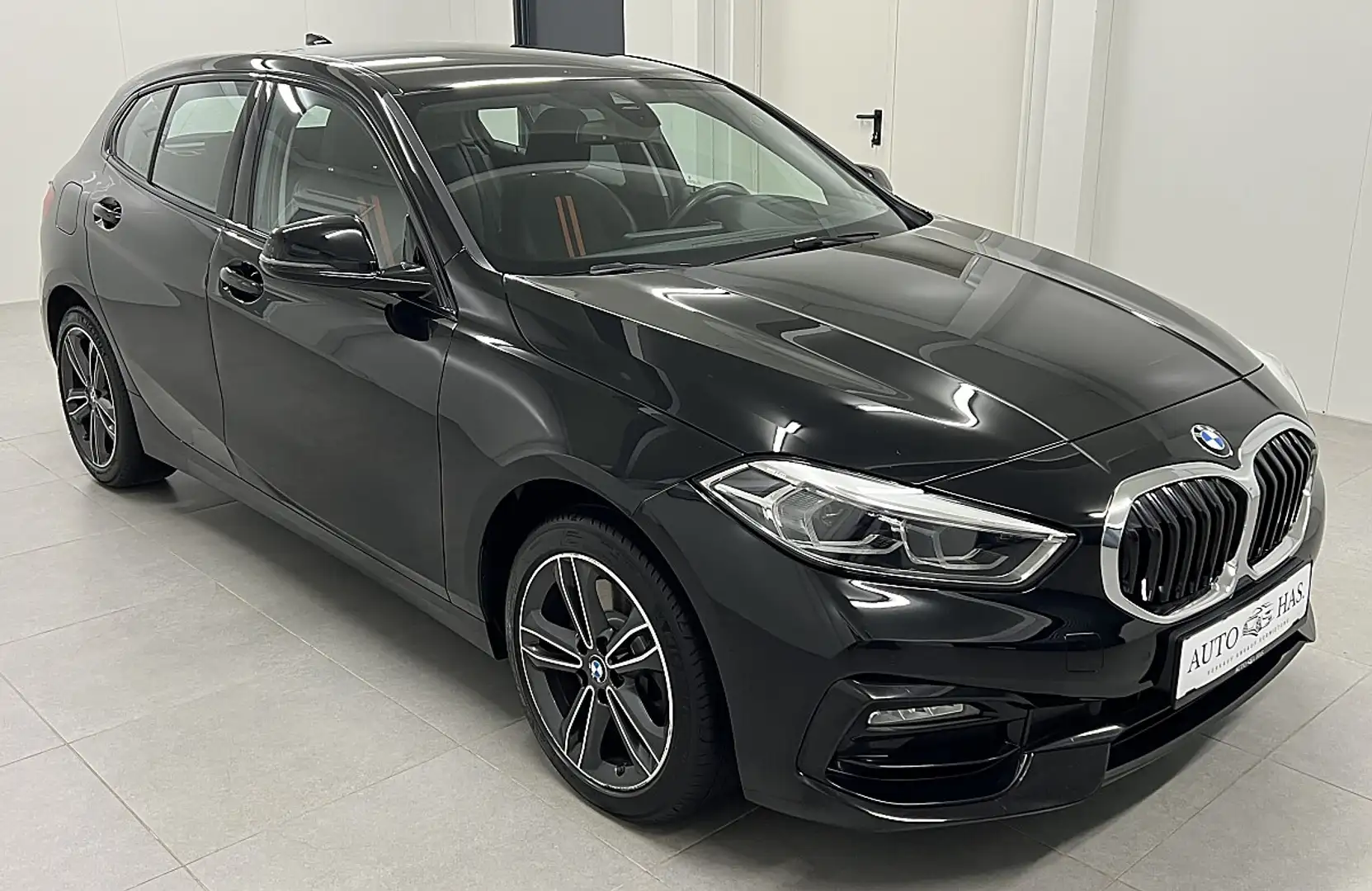 BMW 120 d Sportpaket *Top Ausstattung* Schwarz - 2