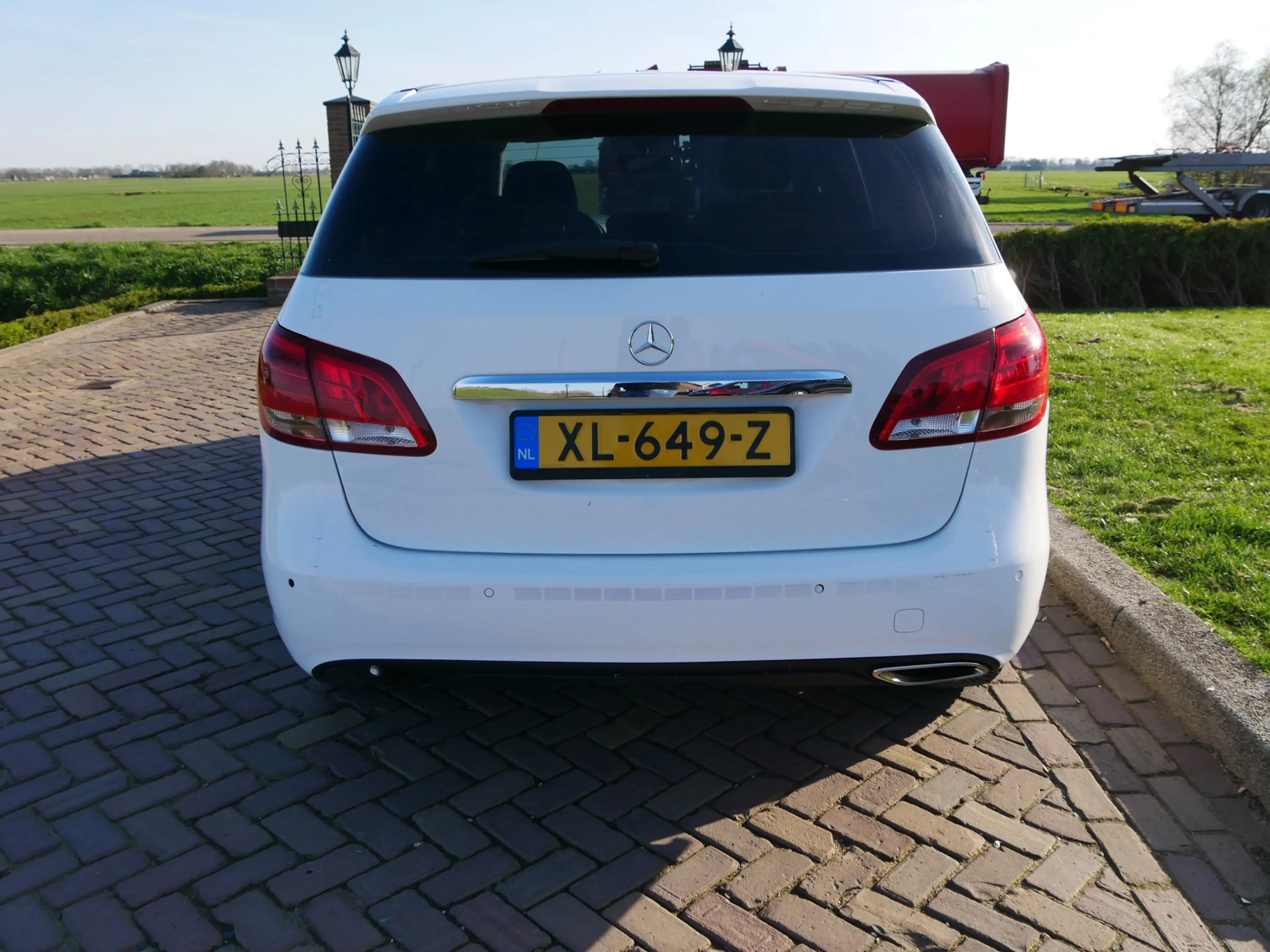 Mercedes-Benz B 220 d Ambition AUT AC ** EX POLICE MARGE CAR ** — photo 7