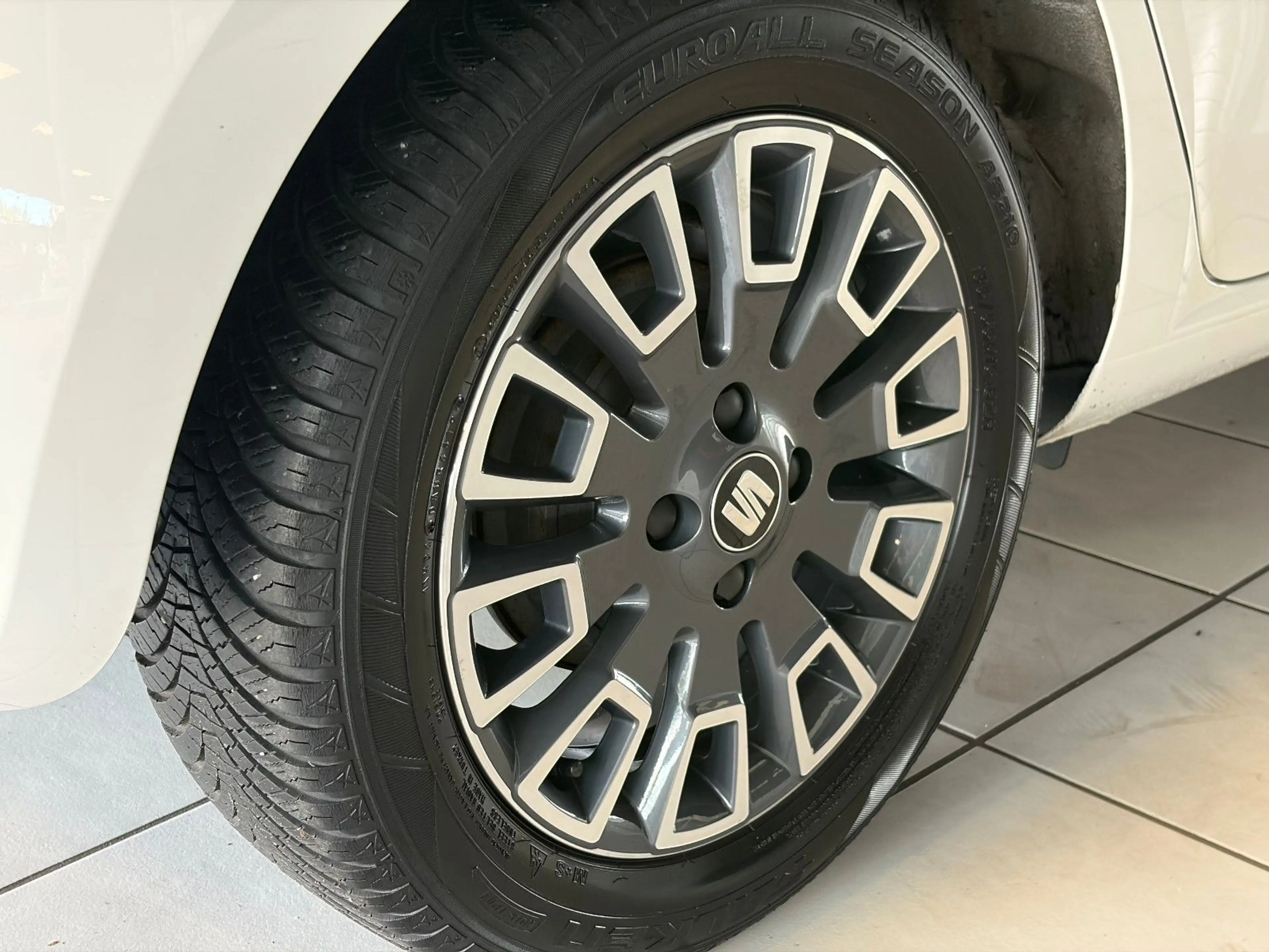 SEAT Mii 1.0 Chic · 5 Türer · PDC · Sitzhzg. · Klima — photo 12