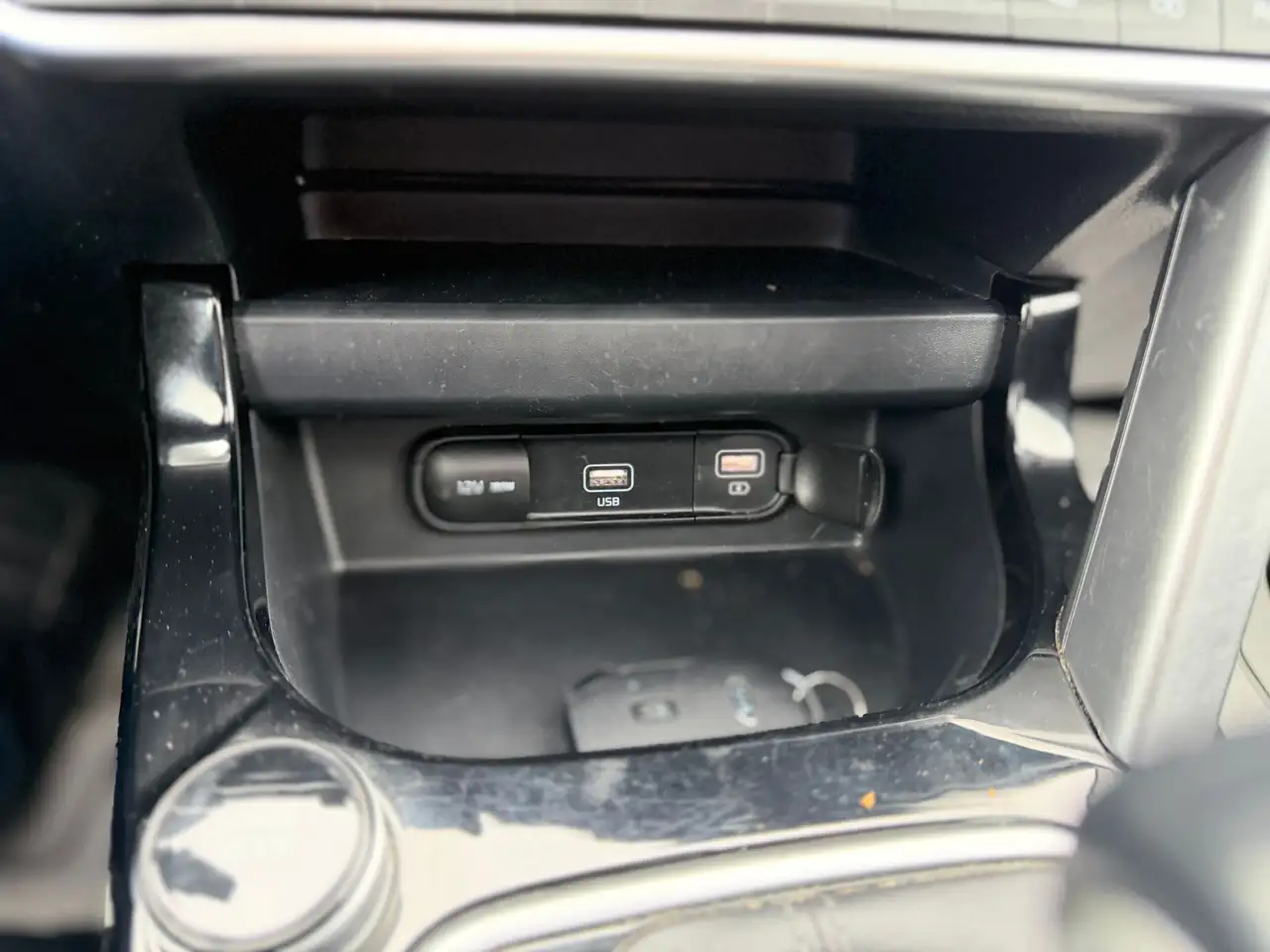 Kia Seltos снимка Kia Seltos