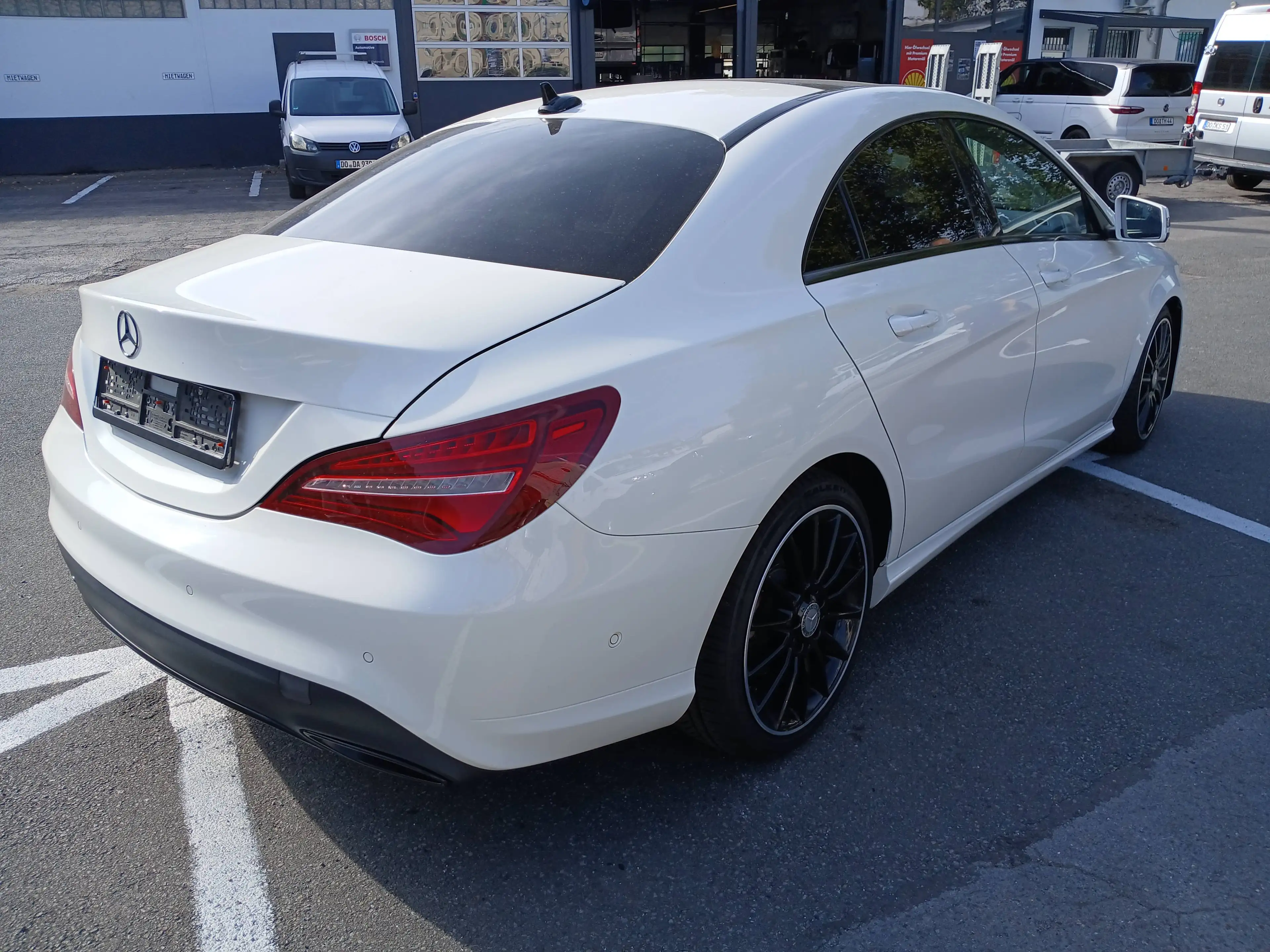 Mercedes-Benz CLA 180 Coupe Amg Optik Led — photo 5