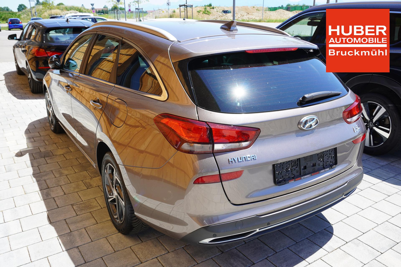 Hyundai i30 1.0 T-GDI KOMBI METALLIC/KAMERA/CARPLAY 88 kW (... — photo 5