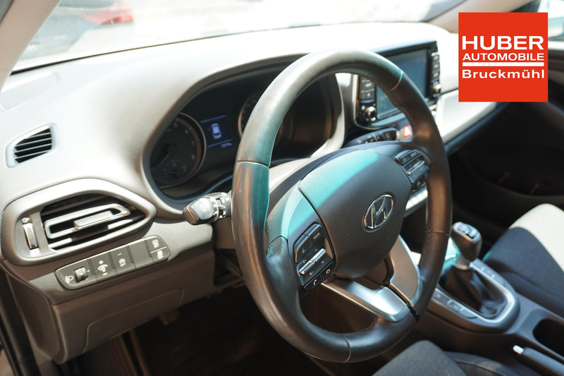 Hyundai i30 1.0 T-GDI KOMBI METALLIC/KAMERA/CARPLAY 88 kW (... — photo 13