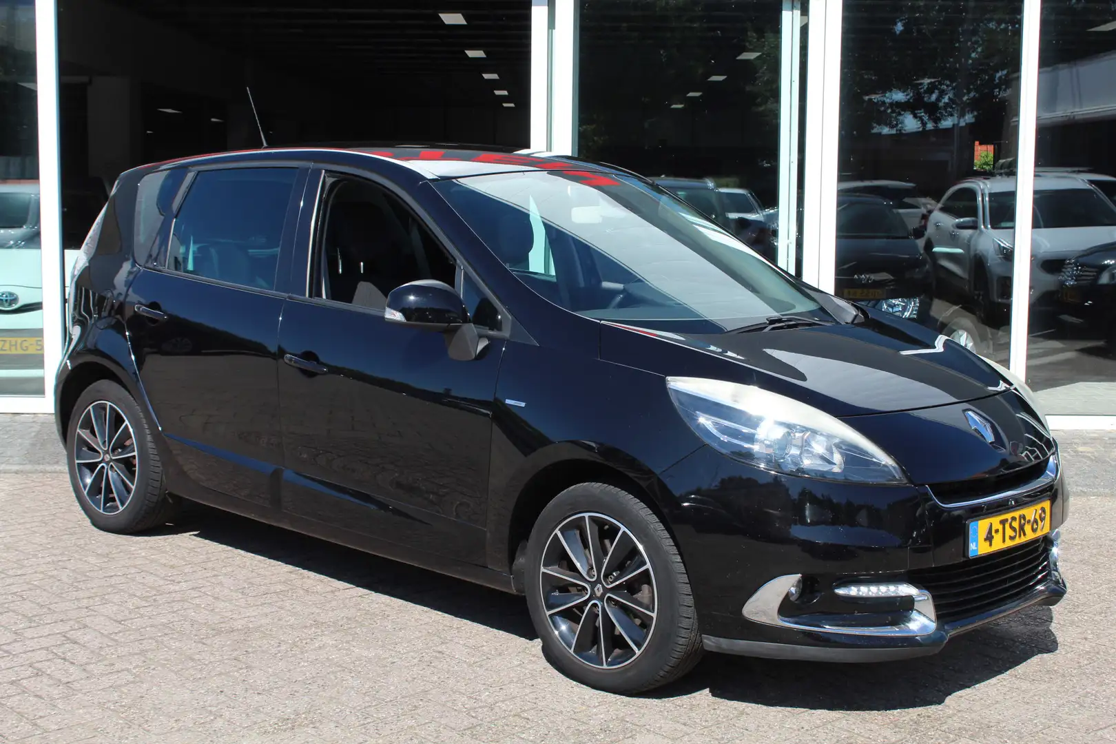 Renault Scenic 1.2 TCe Bose//Navi//Trekhaak!! Schwarz - 2