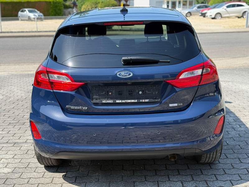 Ford Fiesta Titanium 125Ps LED 1-Hand ACC Kamera — photo 8
