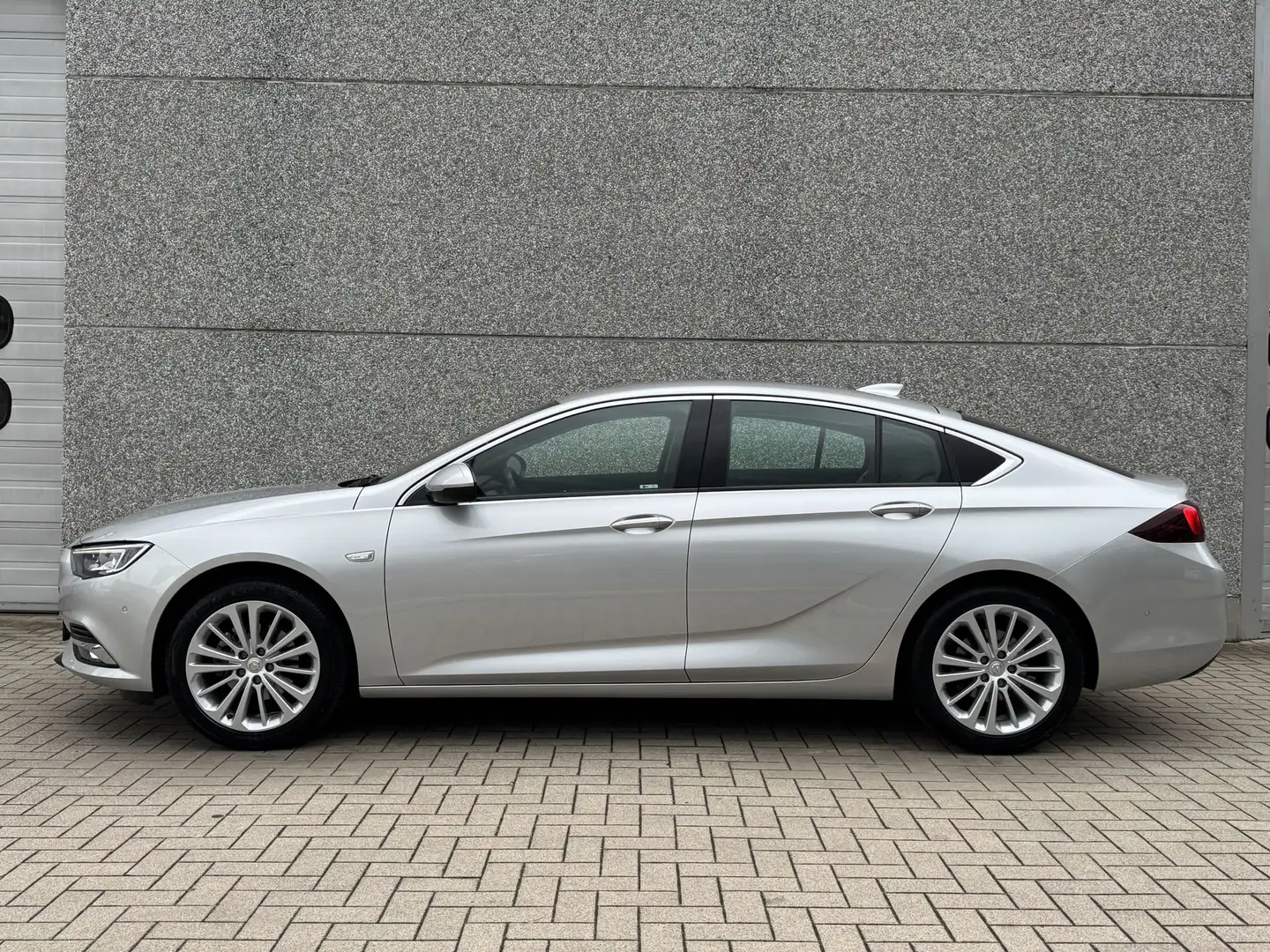 Opel Insignia 1.5T 165PK INNOVATION LEDER/LEDMATRIX/GPS/CAMERA/ Argento - 2