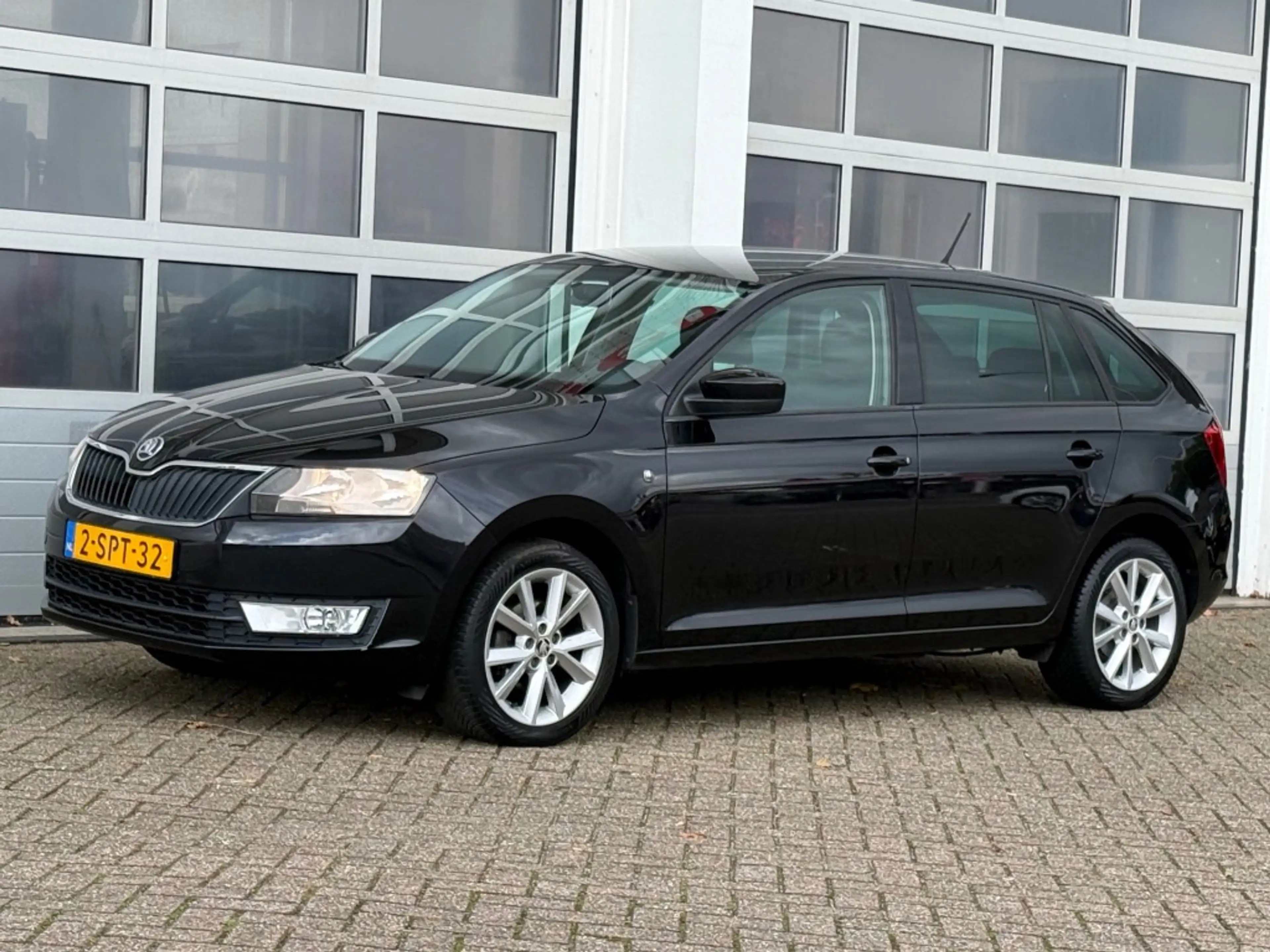 Skoda Rapid/Spaceback 1.2 TSI 86PK Greentech Ambition Airco Navi Cruise