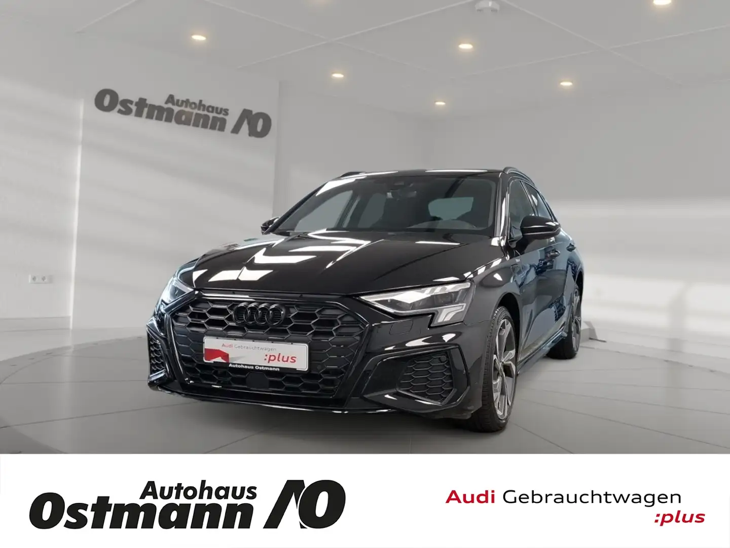 Audi A3 Sportback 45 TFSIe S-Line AHK 18'' RFK LED ACC Schwarz - 1