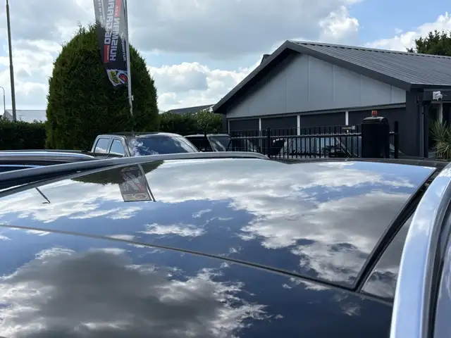 Mercedes-Benz GLE view 10