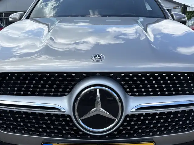 Mercedes-Benz GLE view 8
