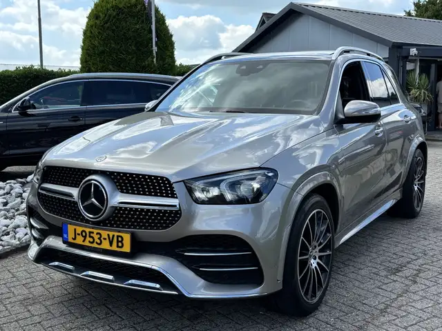 Mercedes-Benz GLE view 9