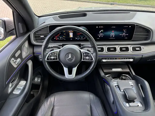 Mercedes-Benz GLE view 11