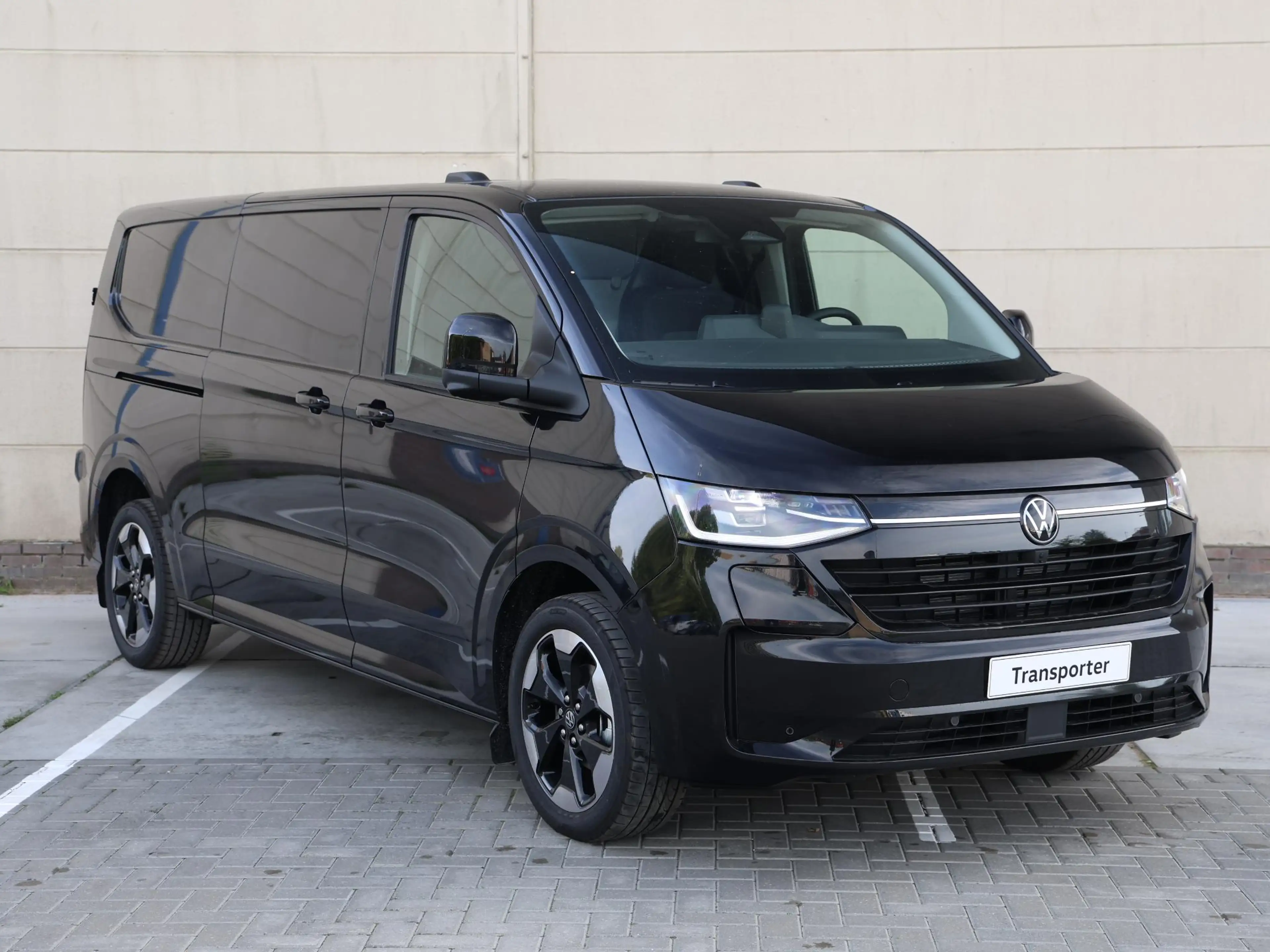 Volkswagen Transporter Bulli L2 2.5 eHybrid 233PK Automaat | 360 Camera | — photo 3