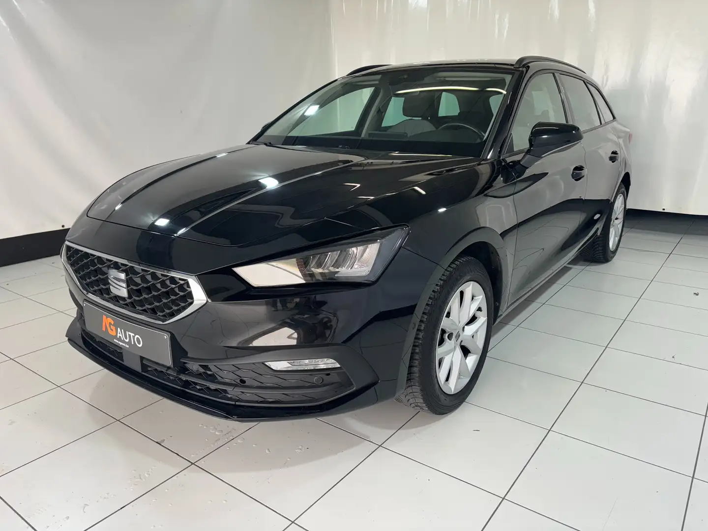 SEAT Leon Style * LED * Cruise * Carplay * Caméra Nero - 2