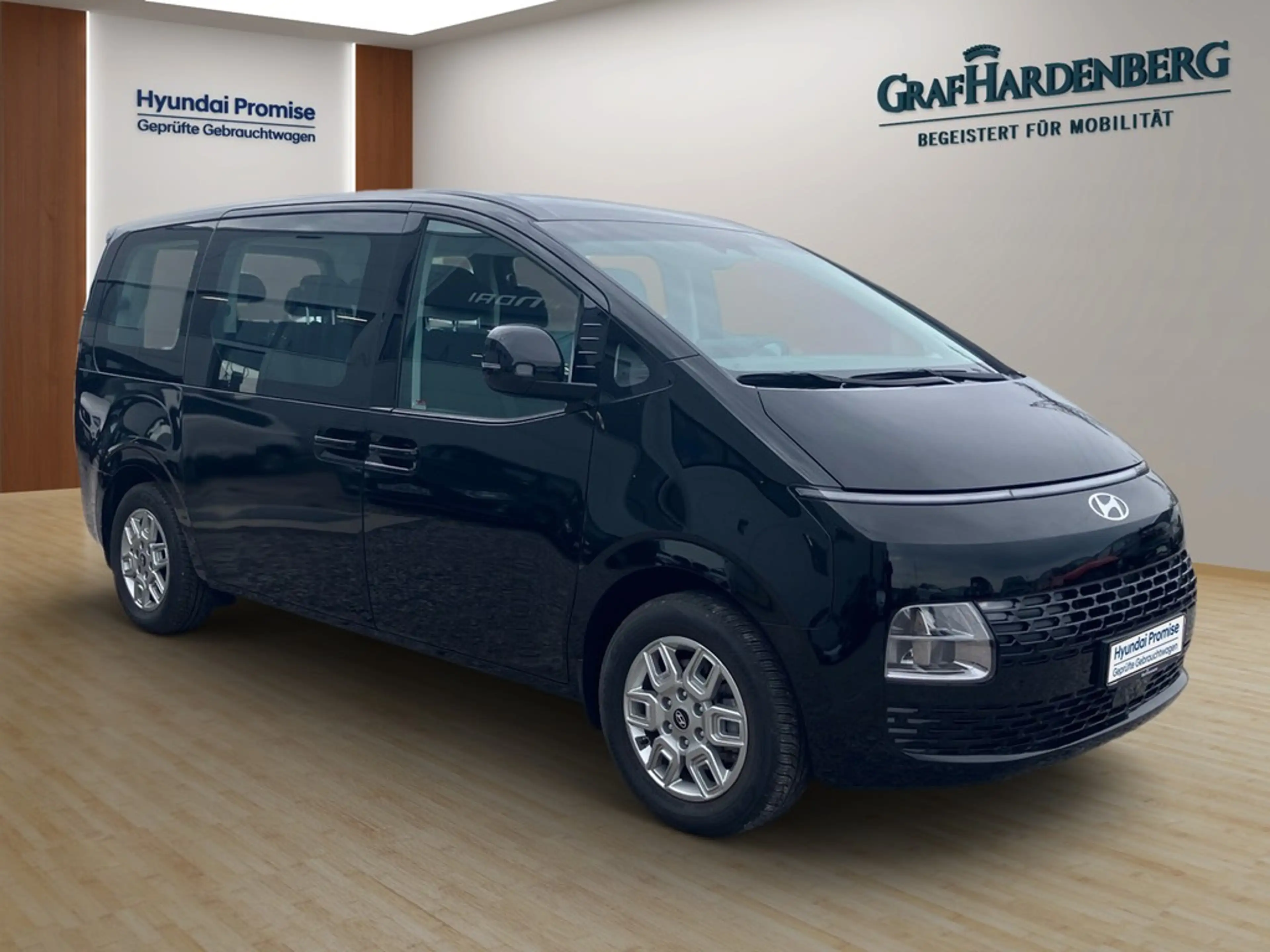 Hyundai STARIA HEV 9-Sitzer 1.6 T-GDI 6-AT TREND — photo 10