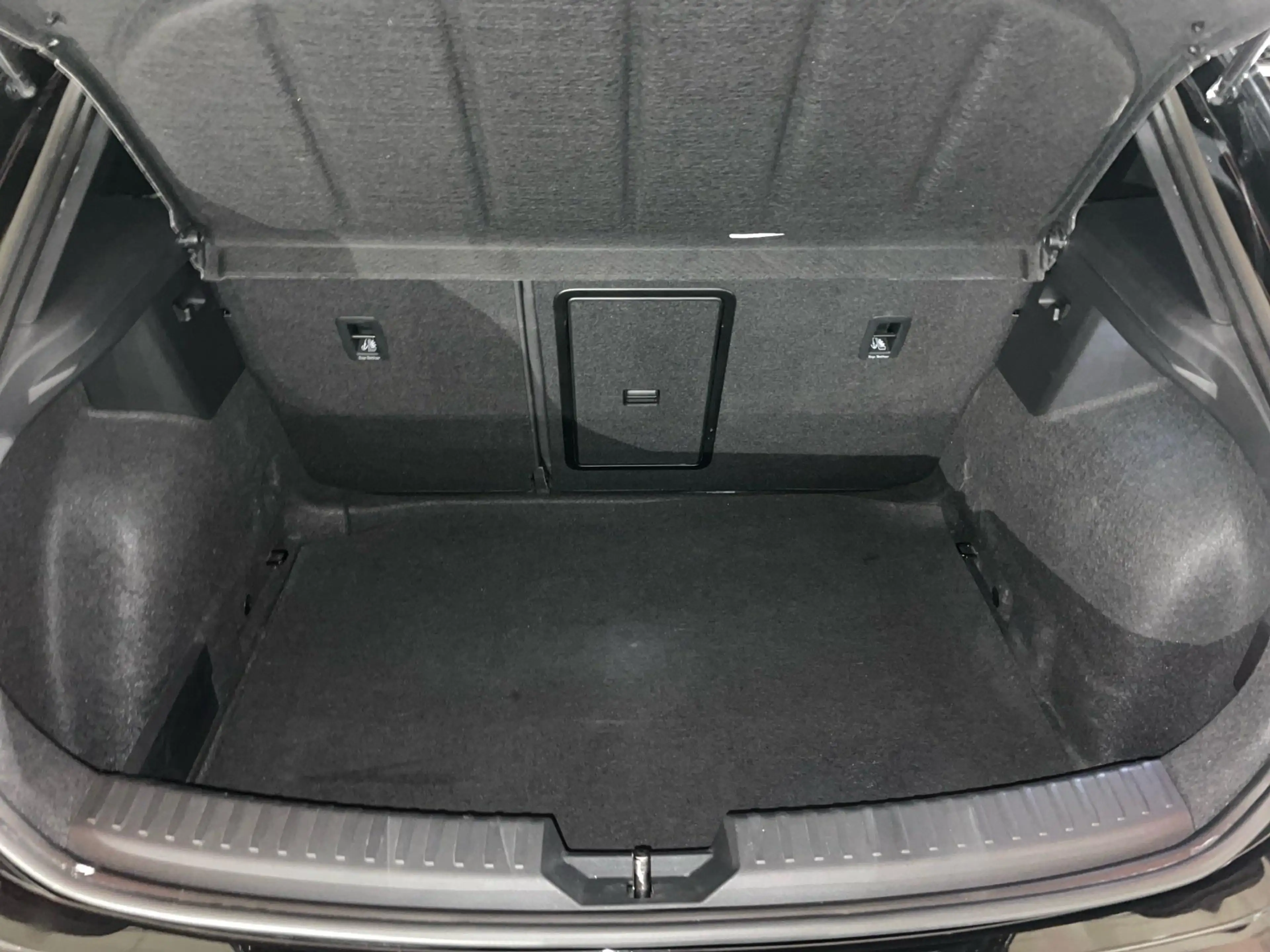 CUPRA Leon 2.0 TSI EVO 221kW VZ DSG — photo 12