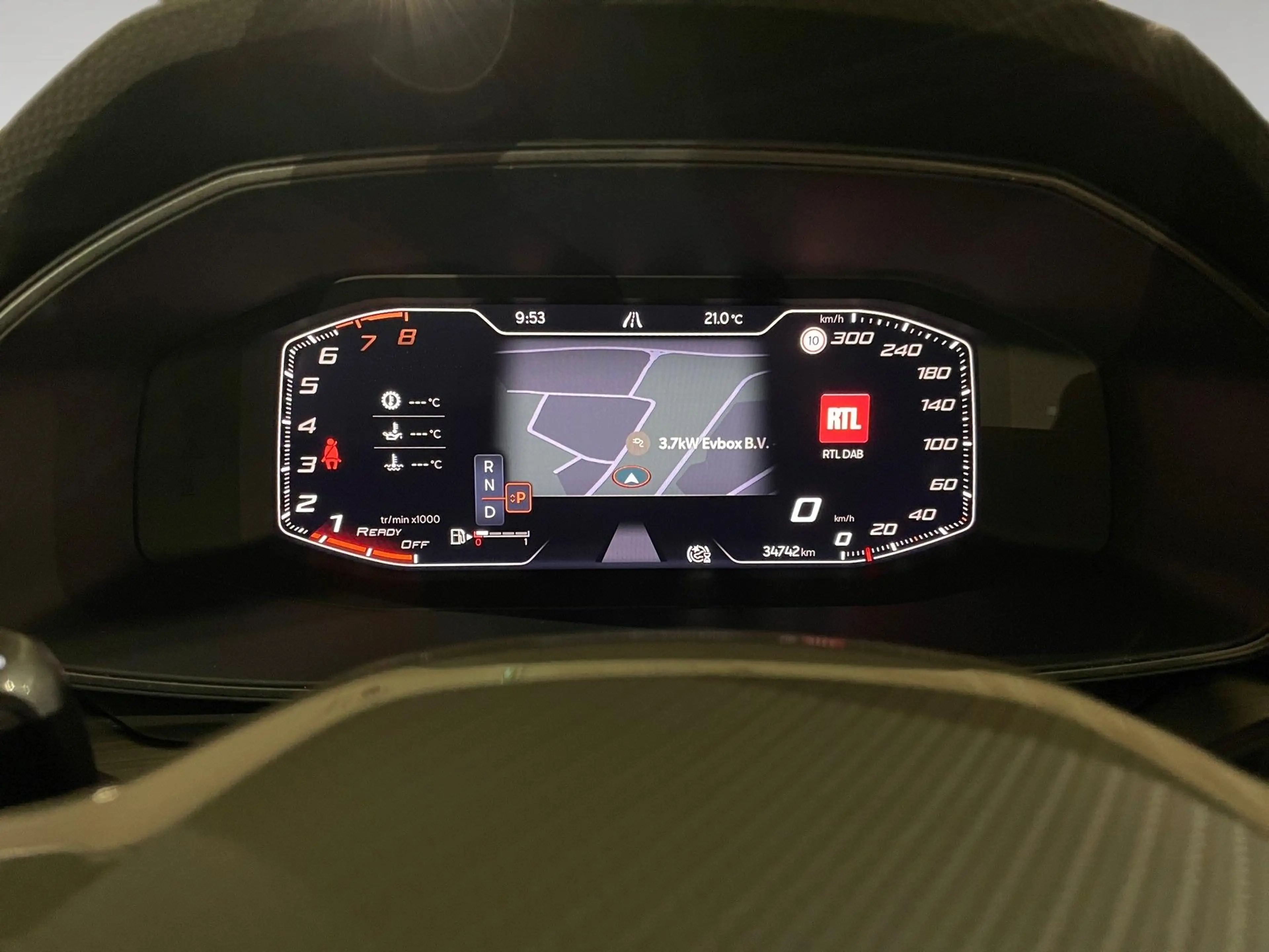 CUPRA Leon 2.0 TSI EVO 221kW VZ DSG — photo 2