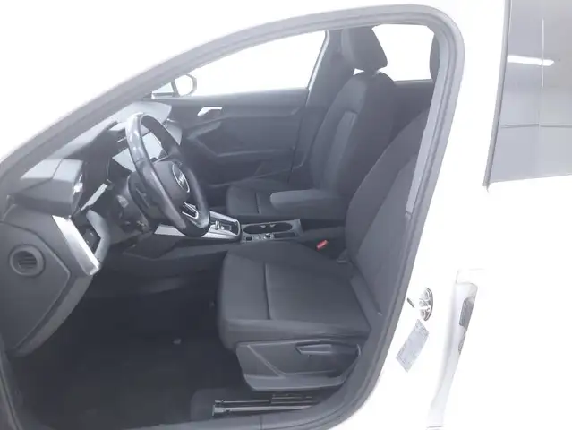 Audi A3 view 10
