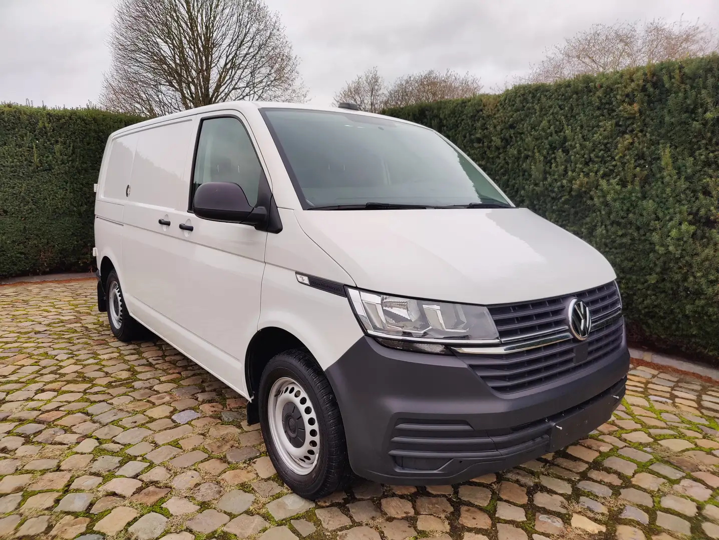 Volkswagen T6.1 Transporter 2.0 TDi 81kW Wit - 1