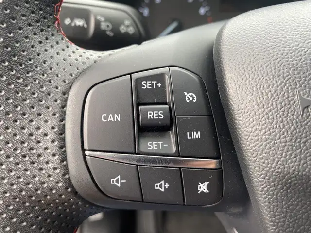 Ford Puma view 13