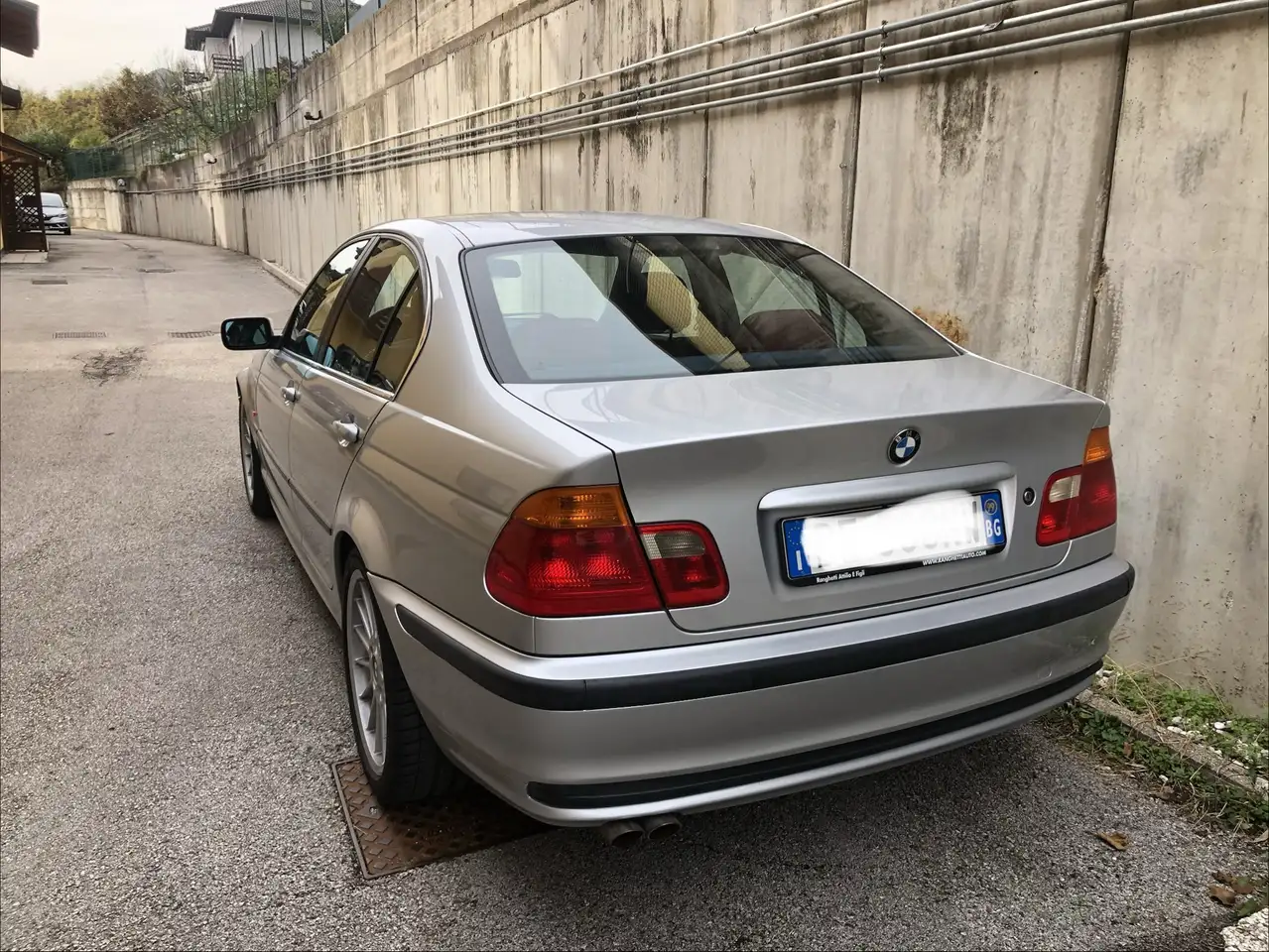 BMW 328i c/clima auto, foto 2
