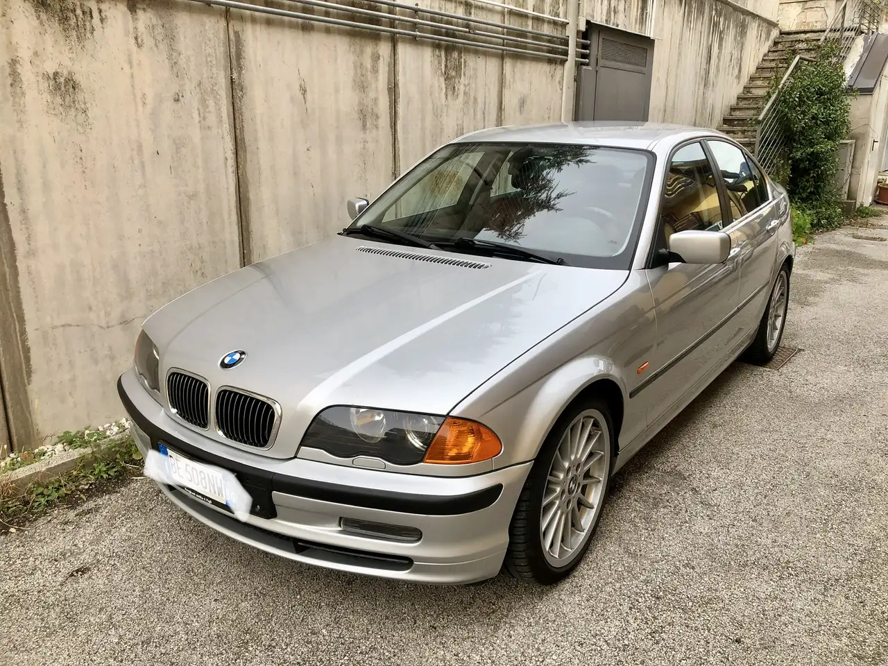 BMW 328i c/clima auto, foto 1