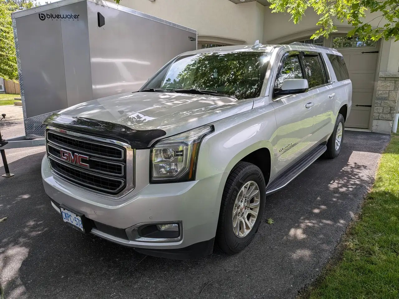 GMC Yukon снимка GMC Yukon