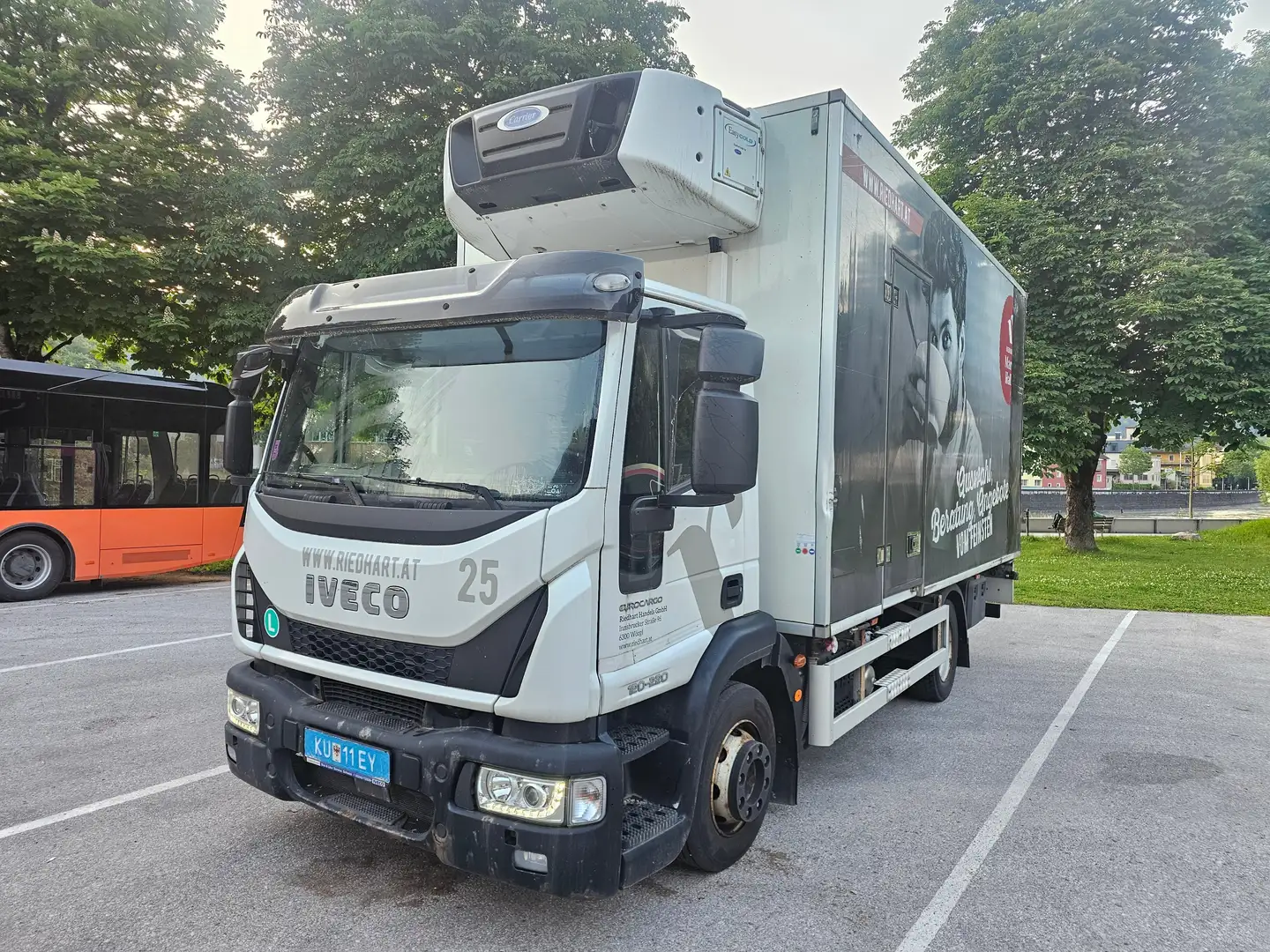 Iveco 120E Külkofer Weiß - 1