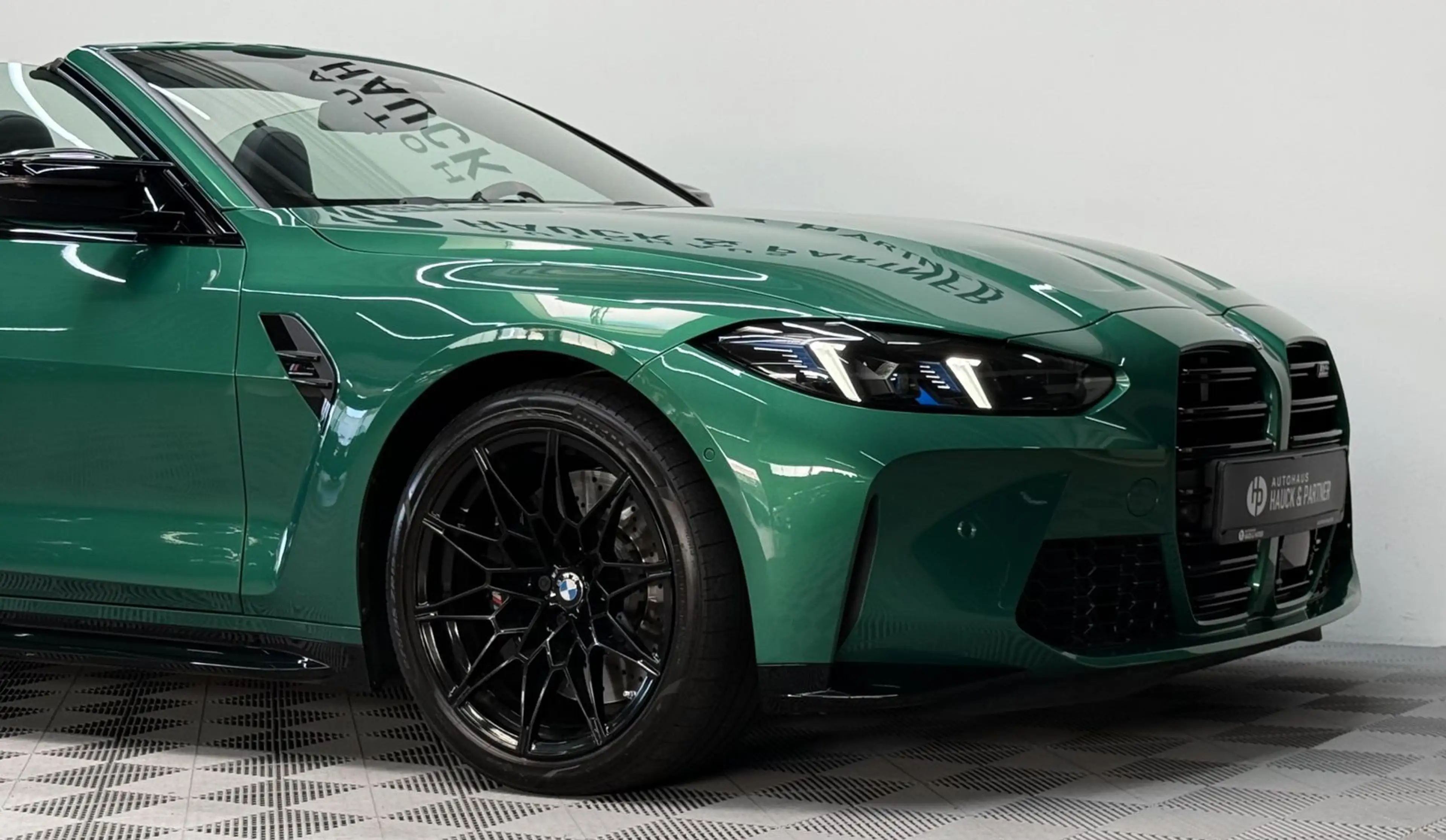 BMW M4 xD Competition *Laser*Nackenhzg*Innovation*HK — photo 9